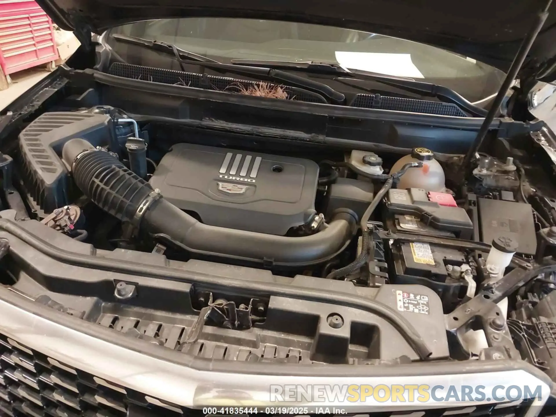 10 Photograph of a damaged car 1GYKNDR41MZ129884 CADILLAC XT5 2021