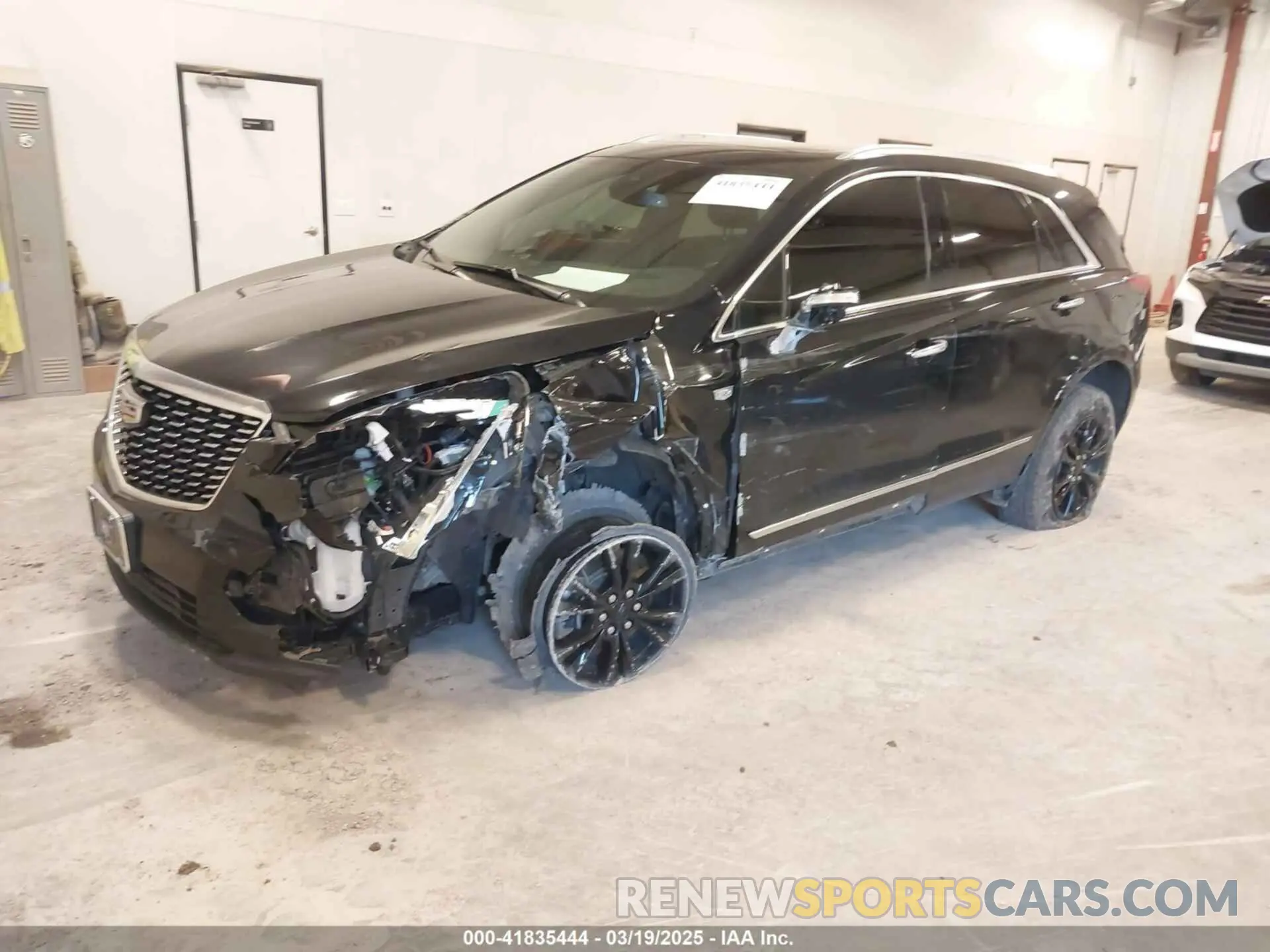 2 Photograph of a damaged car 1GYKNDR41MZ129884 CADILLAC XT5 2021