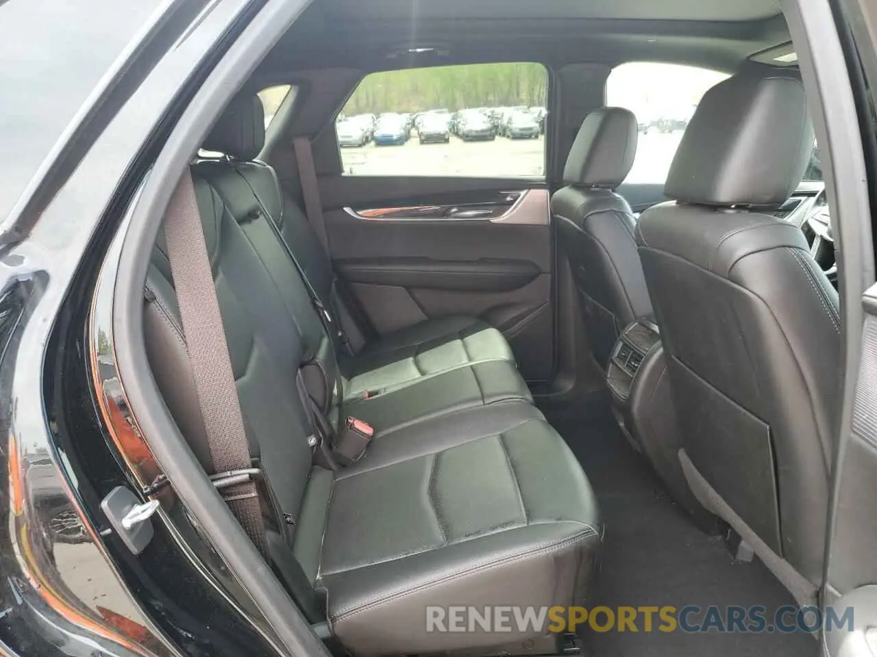 11 Photograph of a damaged car 1GYKNDRS0MZ111567 CADILLAC XT5 2021