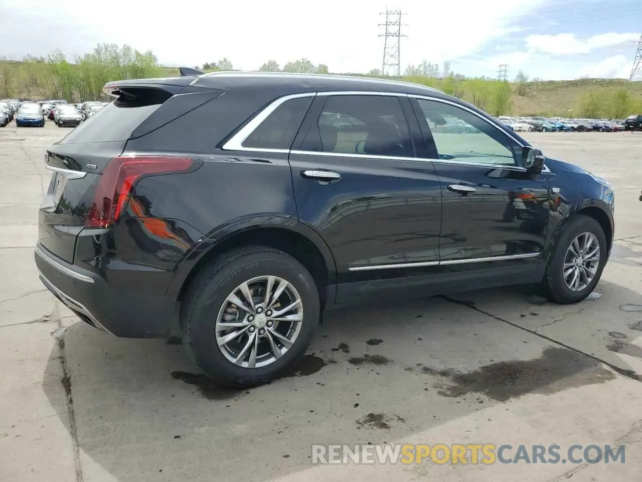 3 Photograph of a damaged car 1GYKNDRS0MZ111567 CADILLAC XT5 2021