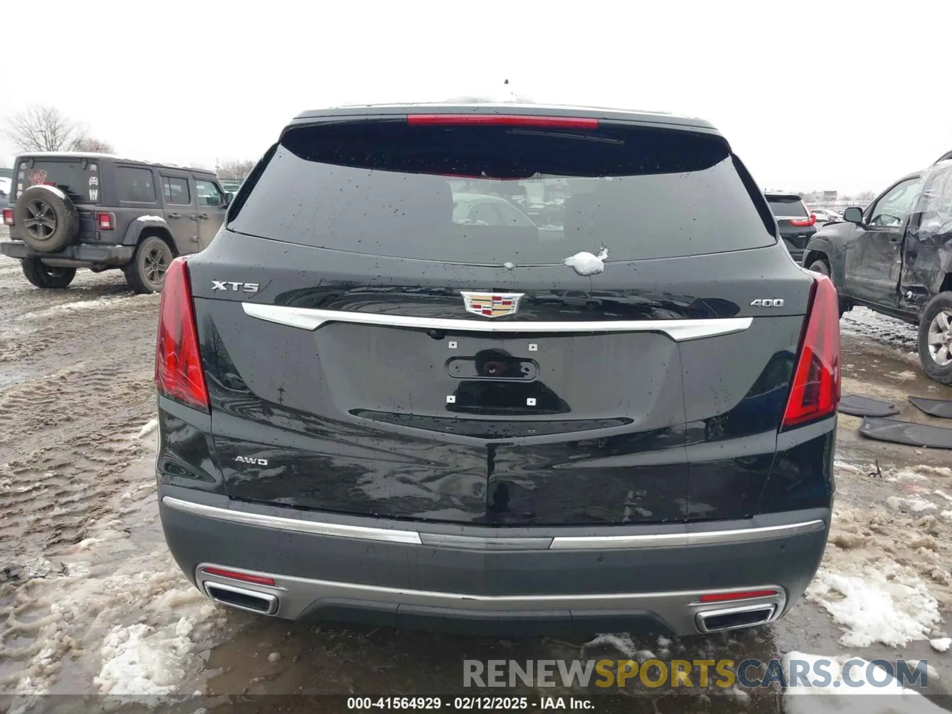 15 Photograph of a damaged car 1GYKNDRS0MZ220904 CADILLAC XT5 2021