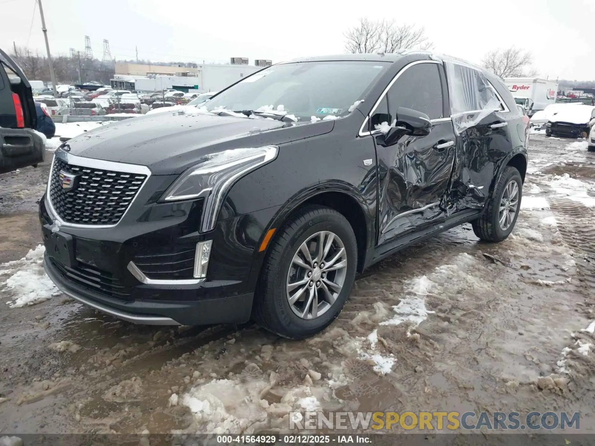 2 Photograph of a damaged car 1GYKNDRS0MZ220904 CADILLAC XT5 2021