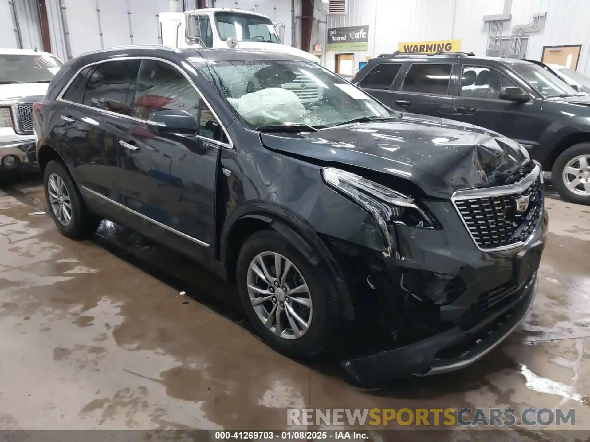 1 Photograph of a damaged car 1GYKNDRS1MZ148806 CADILLAC XT5 2021