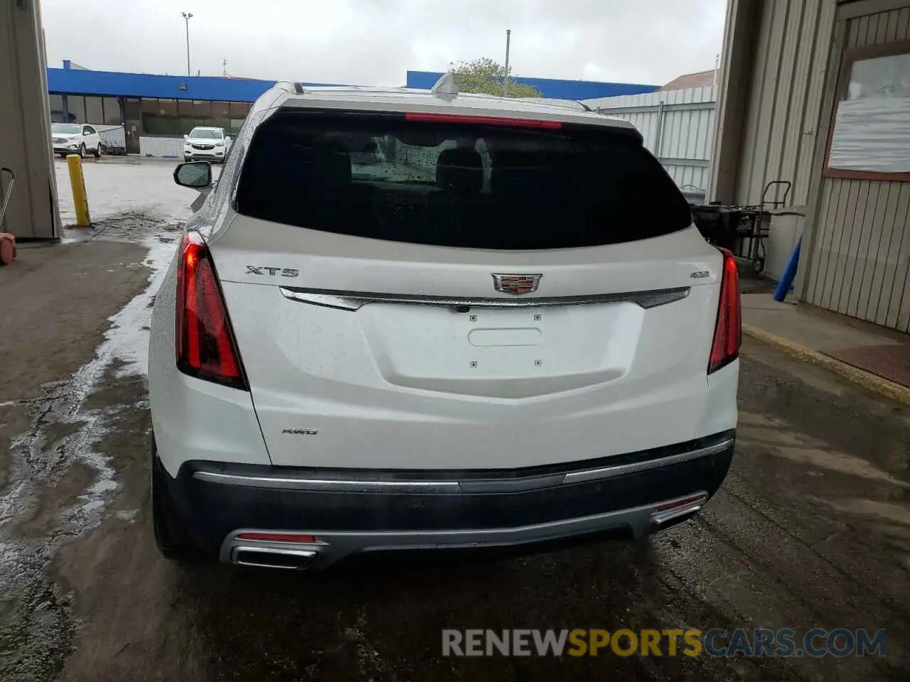 6 Photograph of a damaged car 1GYKNDRS1MZ191350 CADILLAC XT5 2021