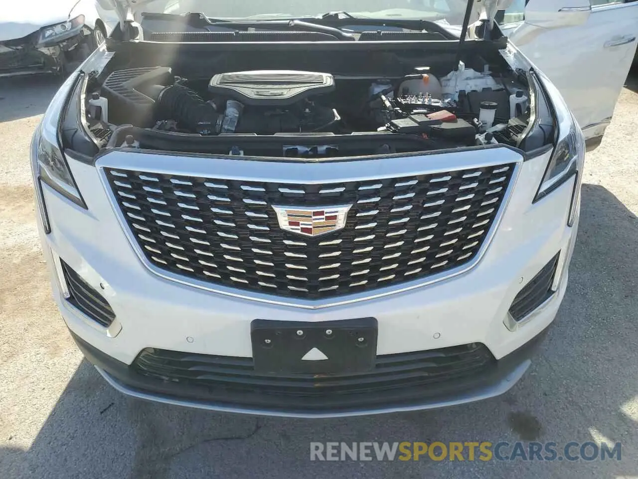 12 Photograph of a damaged car 1GYKNDRS2MZ220256 CADILLAC XT5 2021