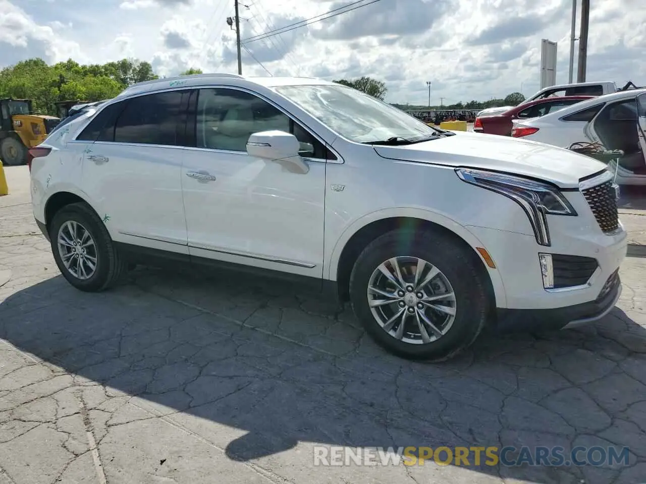 4 Photograph of a damaged car 1GYKNDRS4MZ168399 CADILLAC XT5 2021