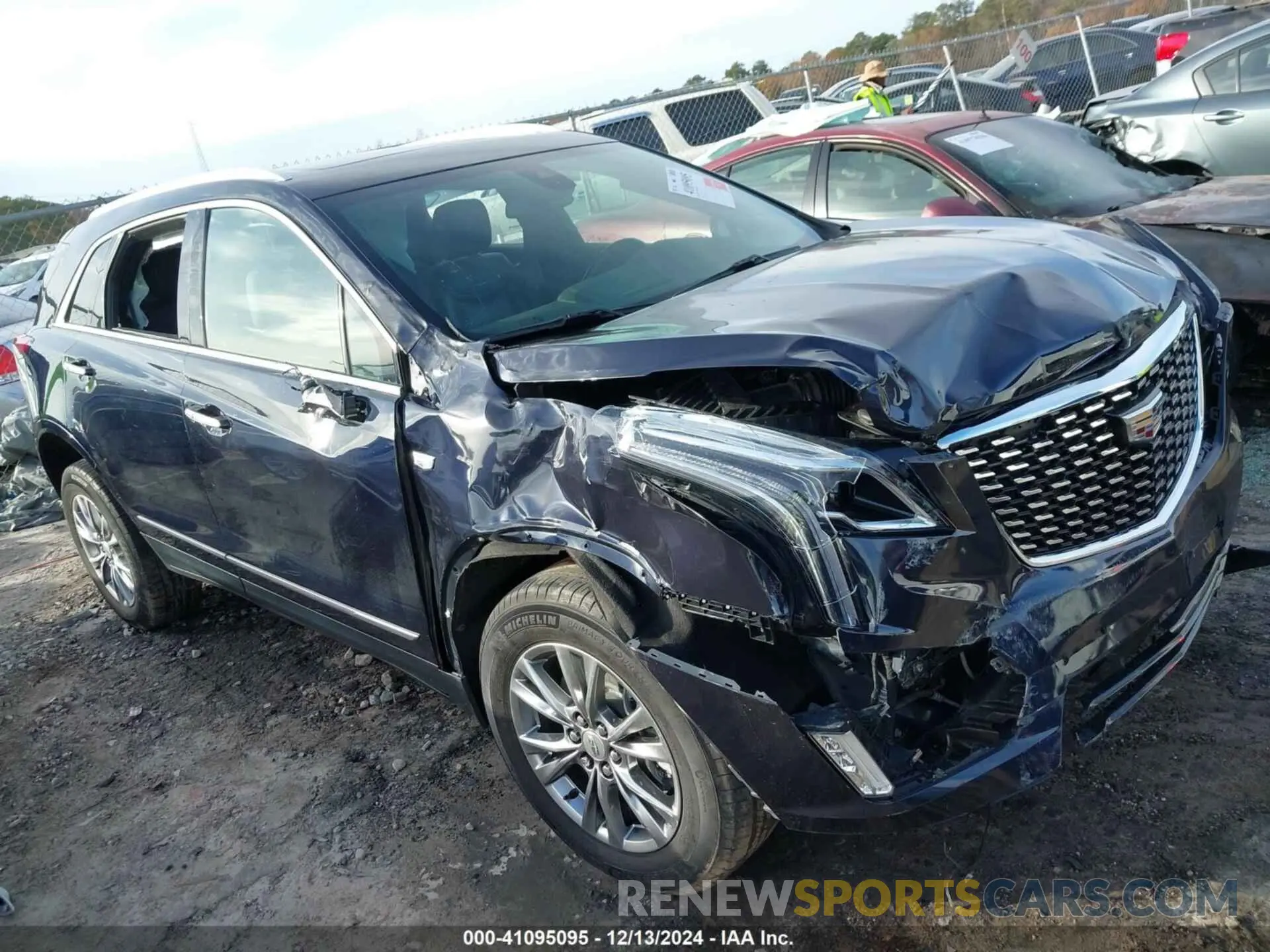 16 Photograph of a damaged car 1GYKNDRS5MZ122287 CADILLAC XT5 2021