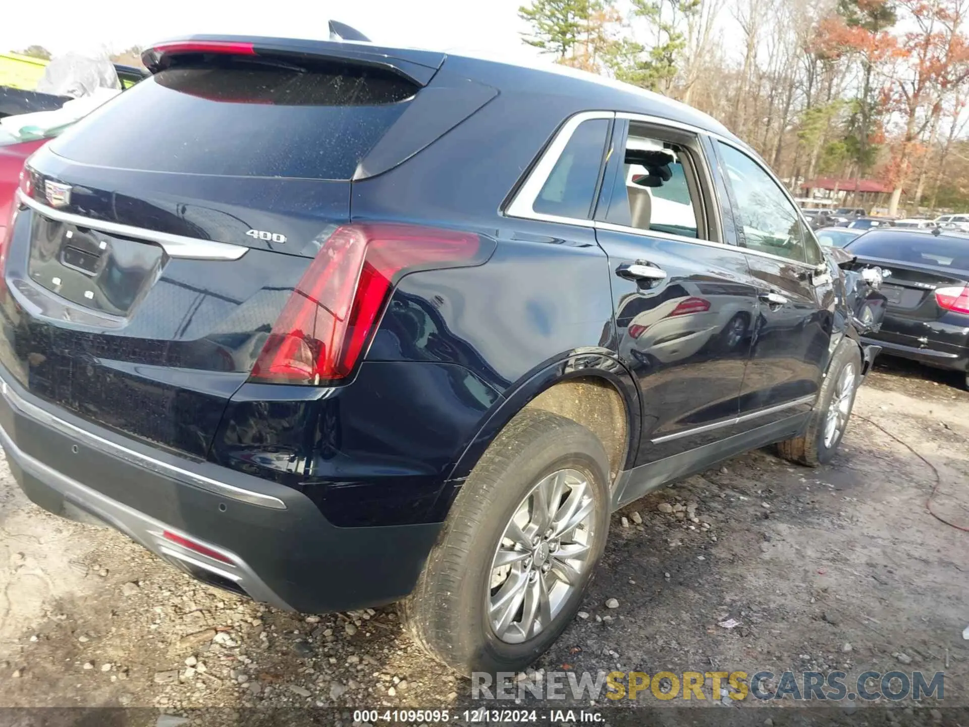 4 Photograph of a damaged car 1GYKNDRS5MZ122287 CADILLAC XT5 2021