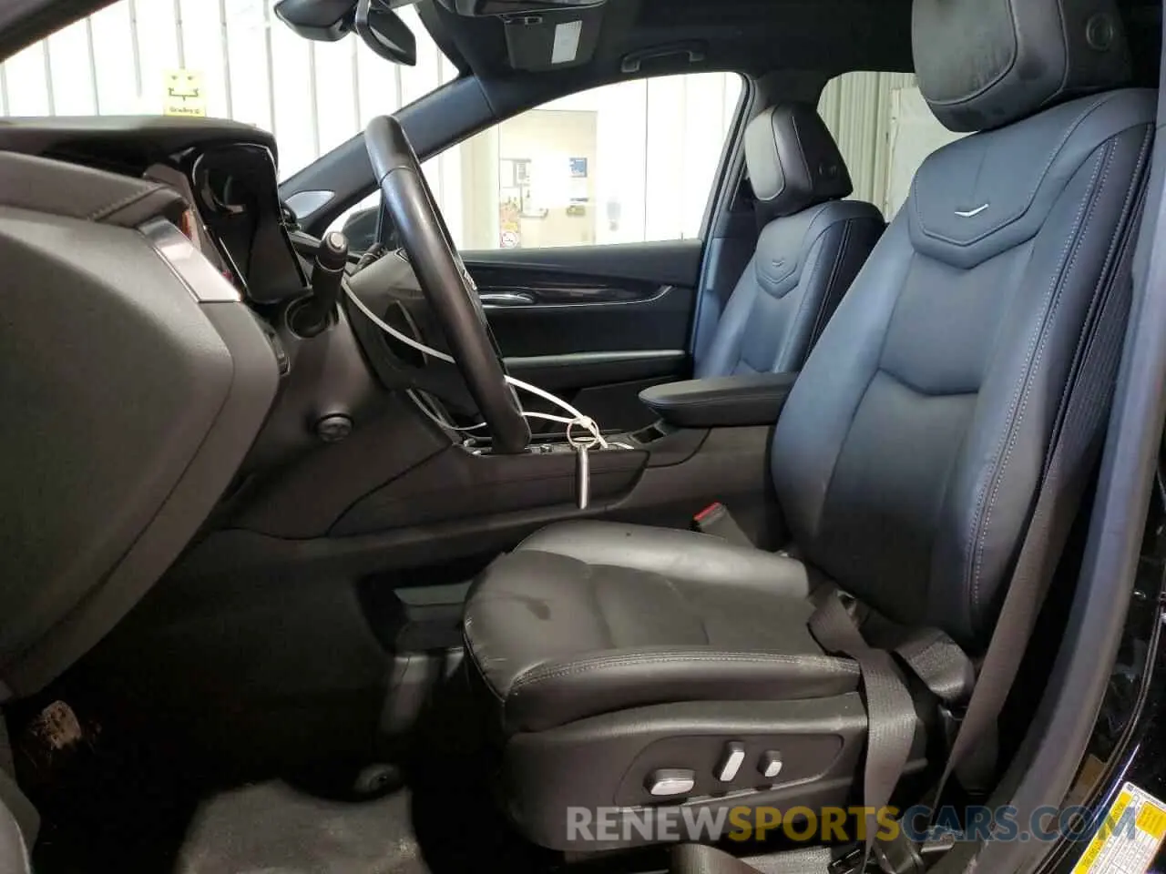 7 Photograph of a damaged car 1GYKNDRS6MZ137347 CADILLAC XT5 2021