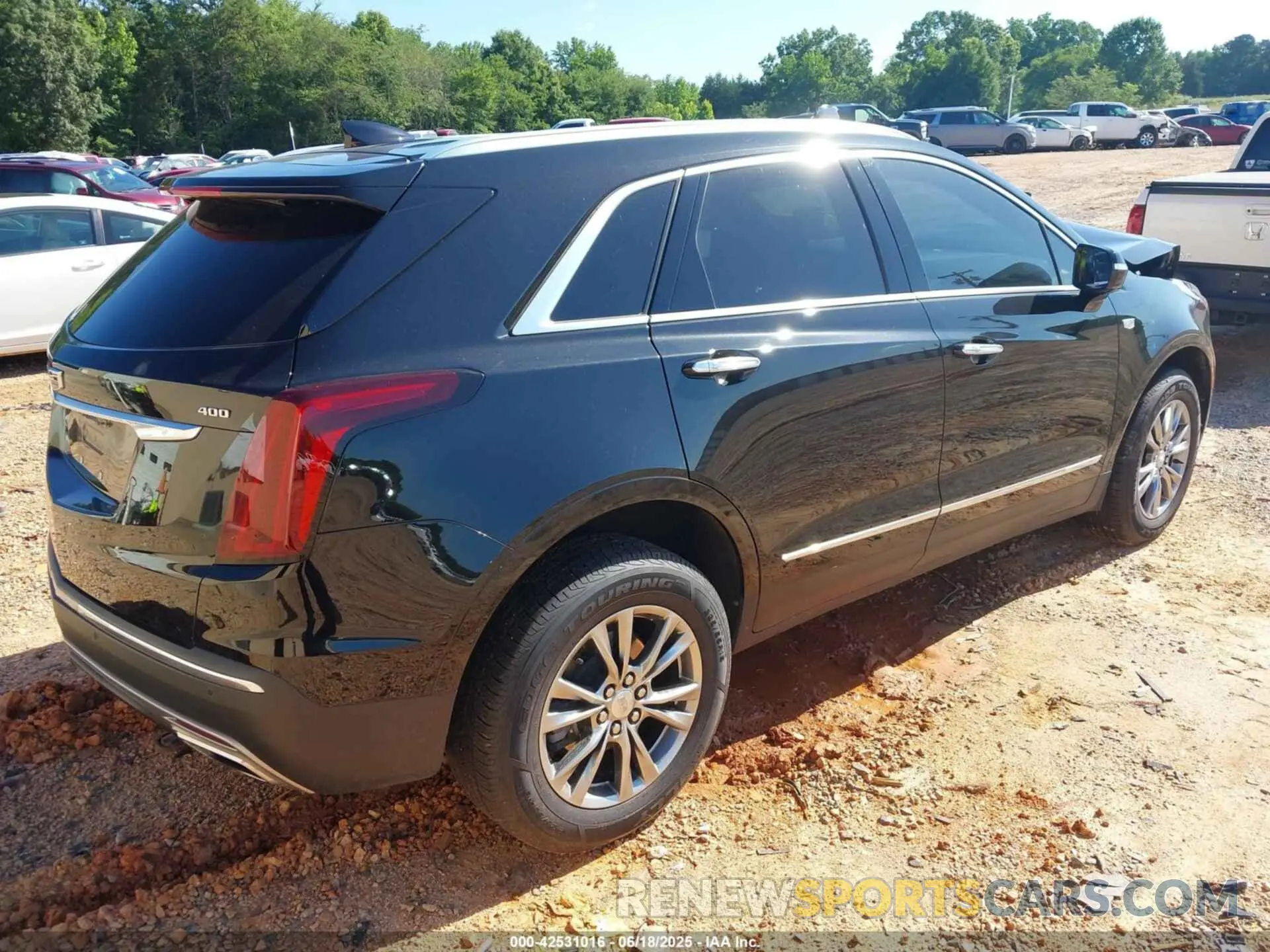 4 Photograph of a damaged car 1GYKNDRS6MZ156366 CADILLAC XT5 2021