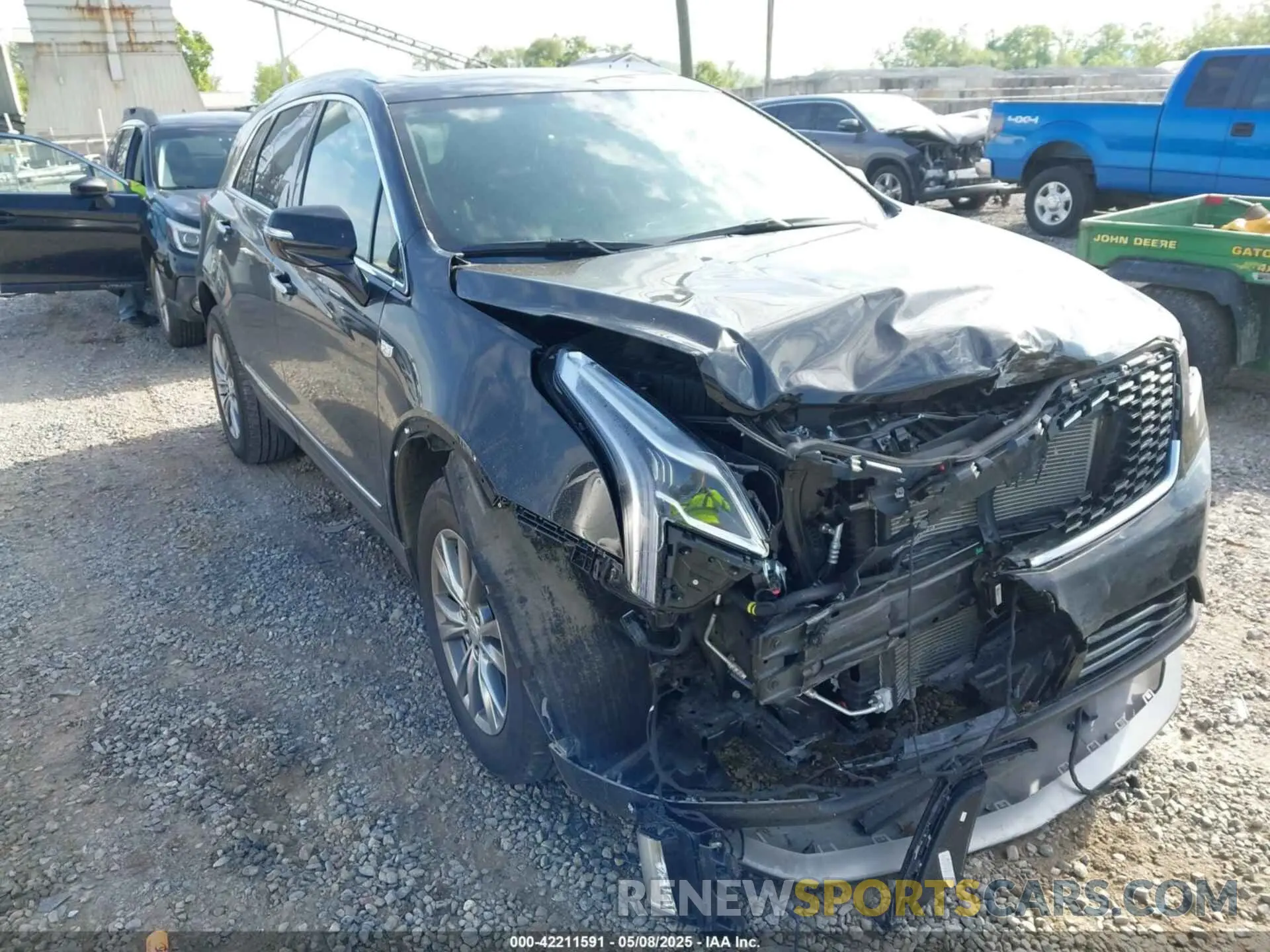1 Photograph of a damaged car 1GYKNDRS6MZ207154 CADILLAC XT5 2021