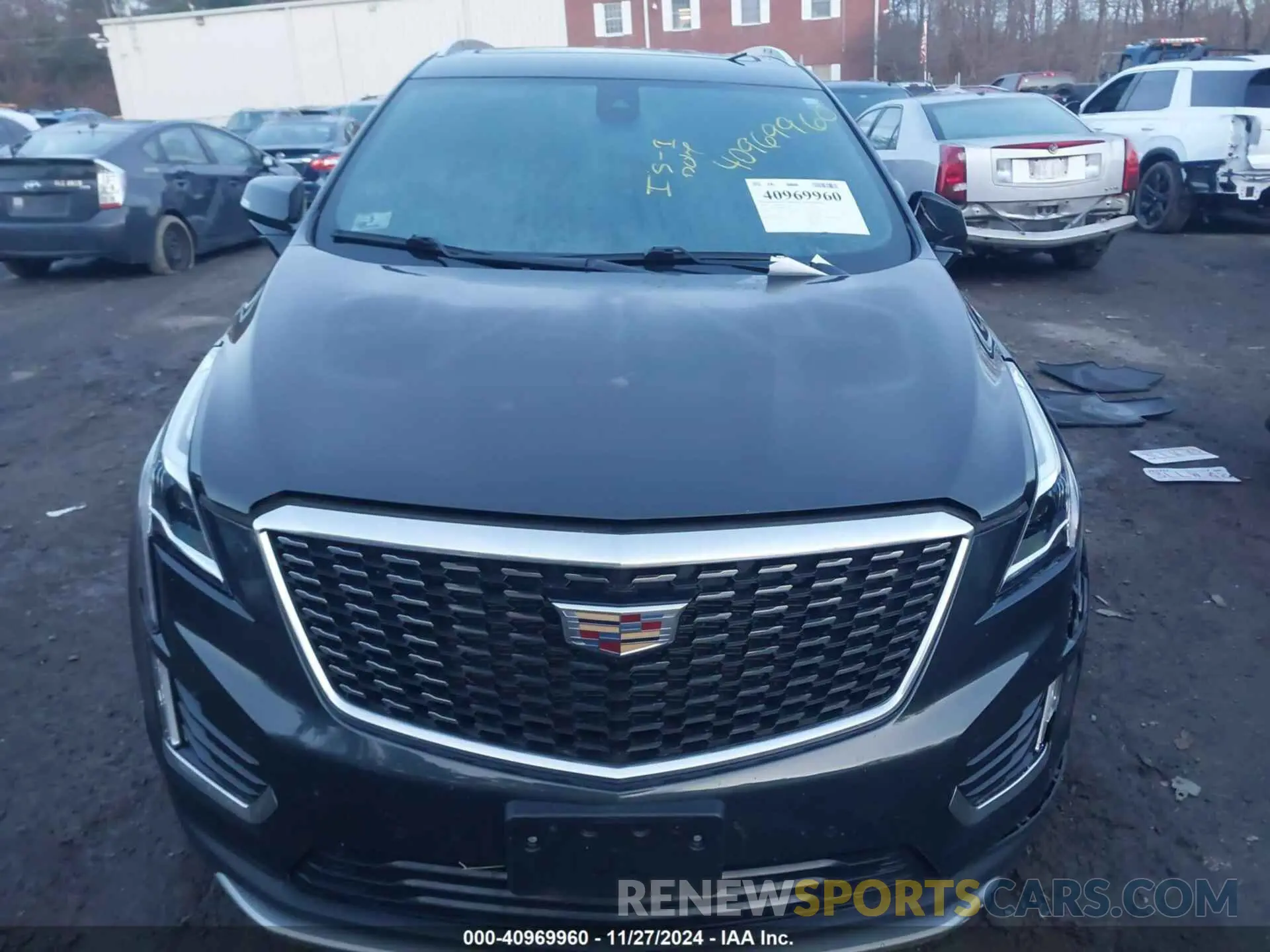 12 Photograph of a damaged car 1GYKNDRS8MZ138788 CADILLAC XT5 2021