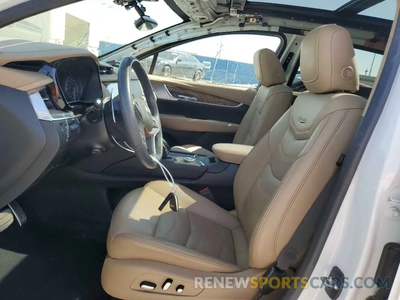7 Photograph of a damaged car 1GYKNHRS2MZ156923 CADILLAC XT5 2021