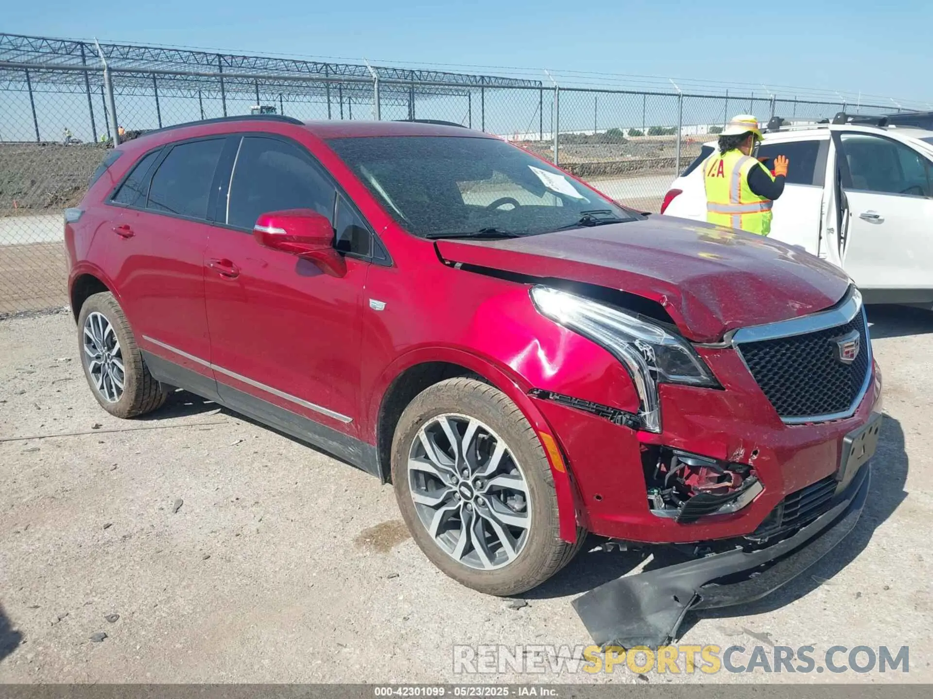 1 Photograph of a damaged car 1GYKNHRS2MZ201245 CADILLAC XT5 2021