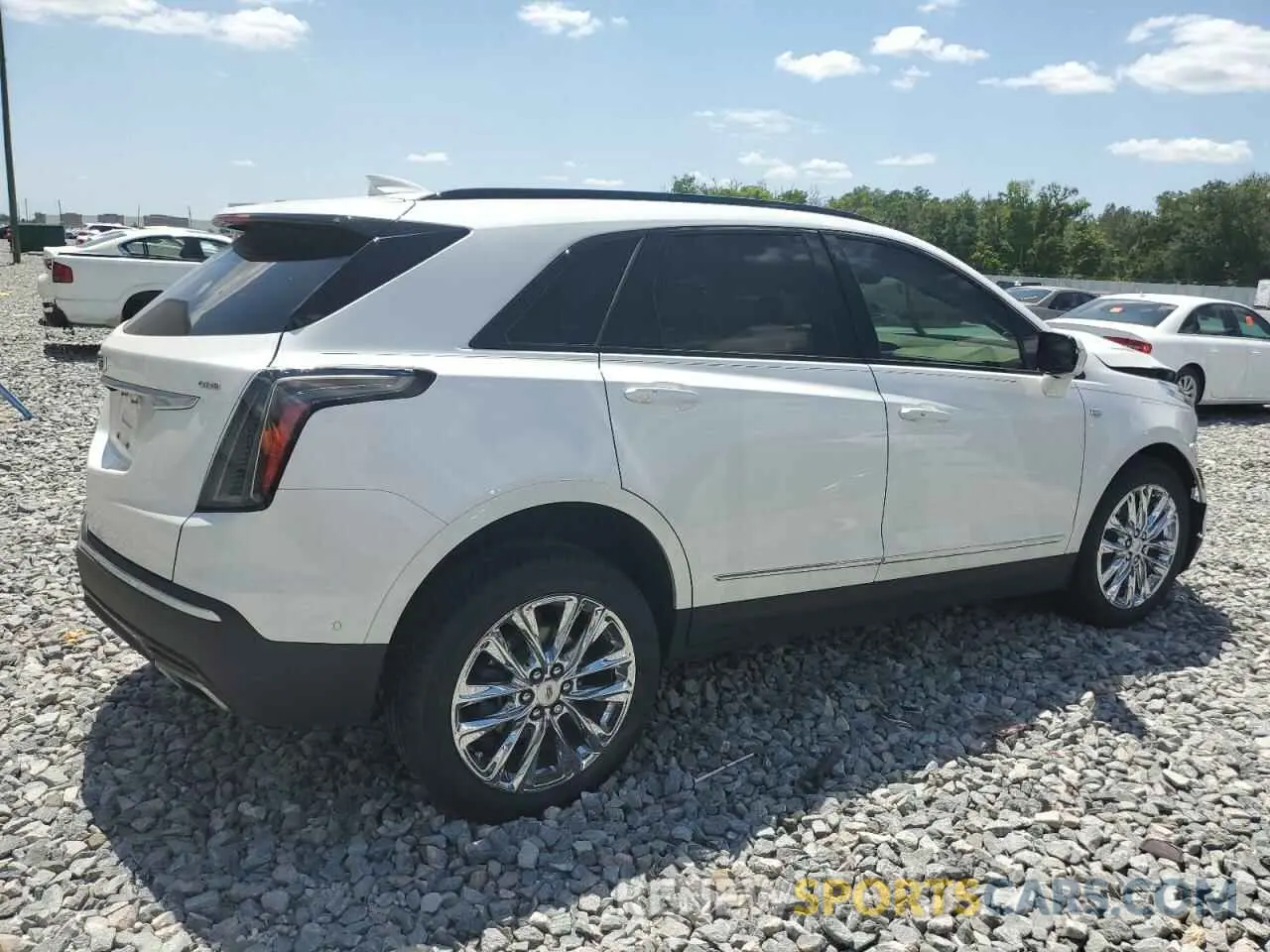 3 Photograph of a damaged car 1GYKNHRS3MZ203120 CADILLAC XT5 2021