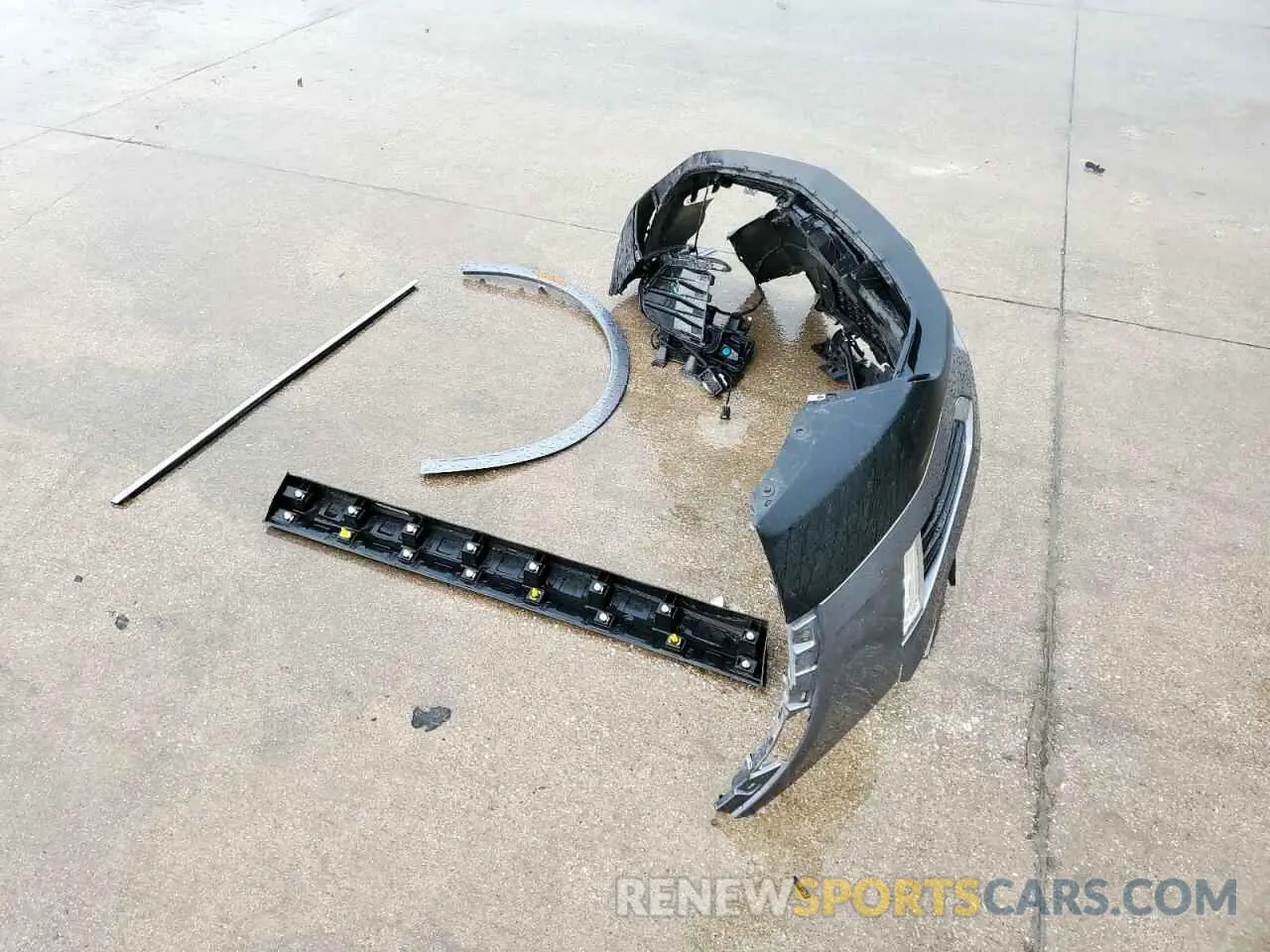 12 Photograph of a damaged car 1GYKNAR47NZ116377 CADILLAC XT5 2022