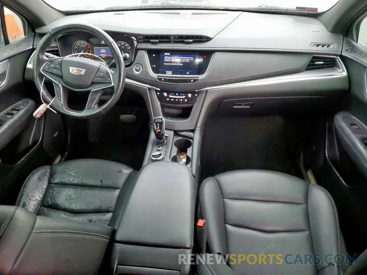 8 Photograph of a damaged car 1GYKNAR47NZ116377 CADILLAC XT5 2022