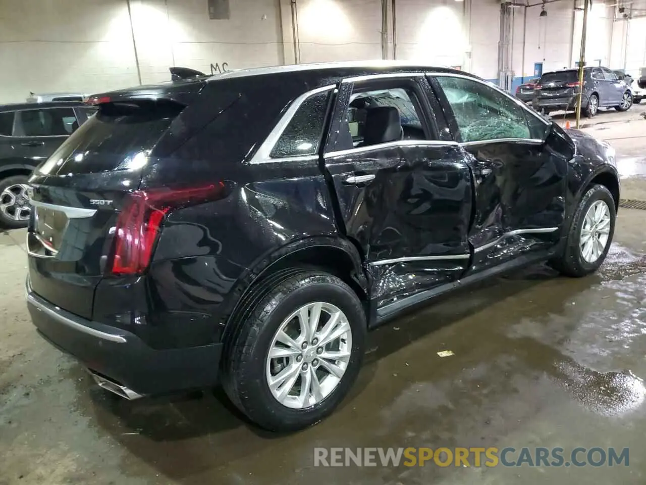 3 Photograph of a damaged car 1GYKNBR46NZ173918 CADILLAC XT5 2022