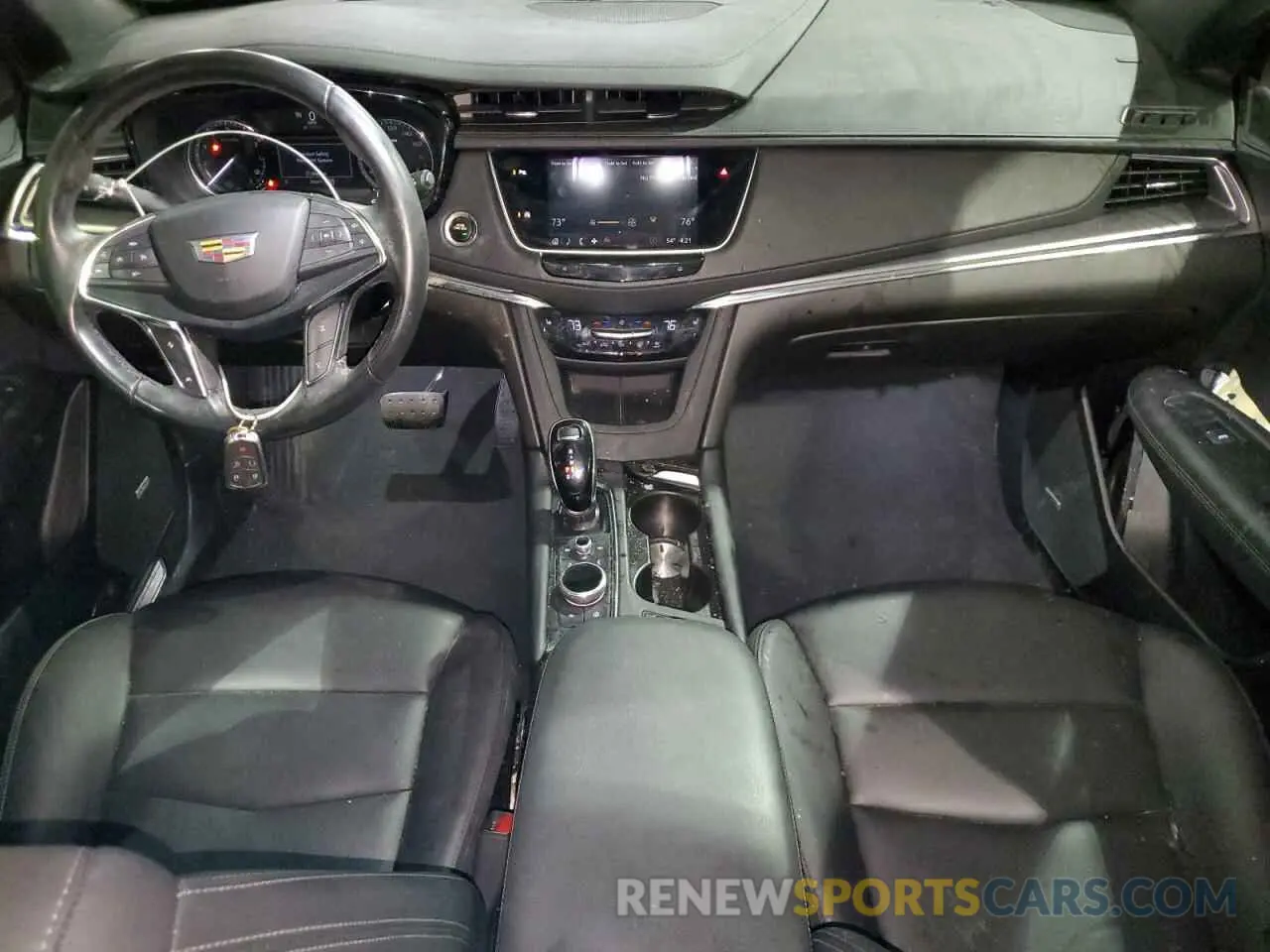 8 Photograph of a damaged car 1GYKNBR46NZ173918 CADILLAC XT5 2022