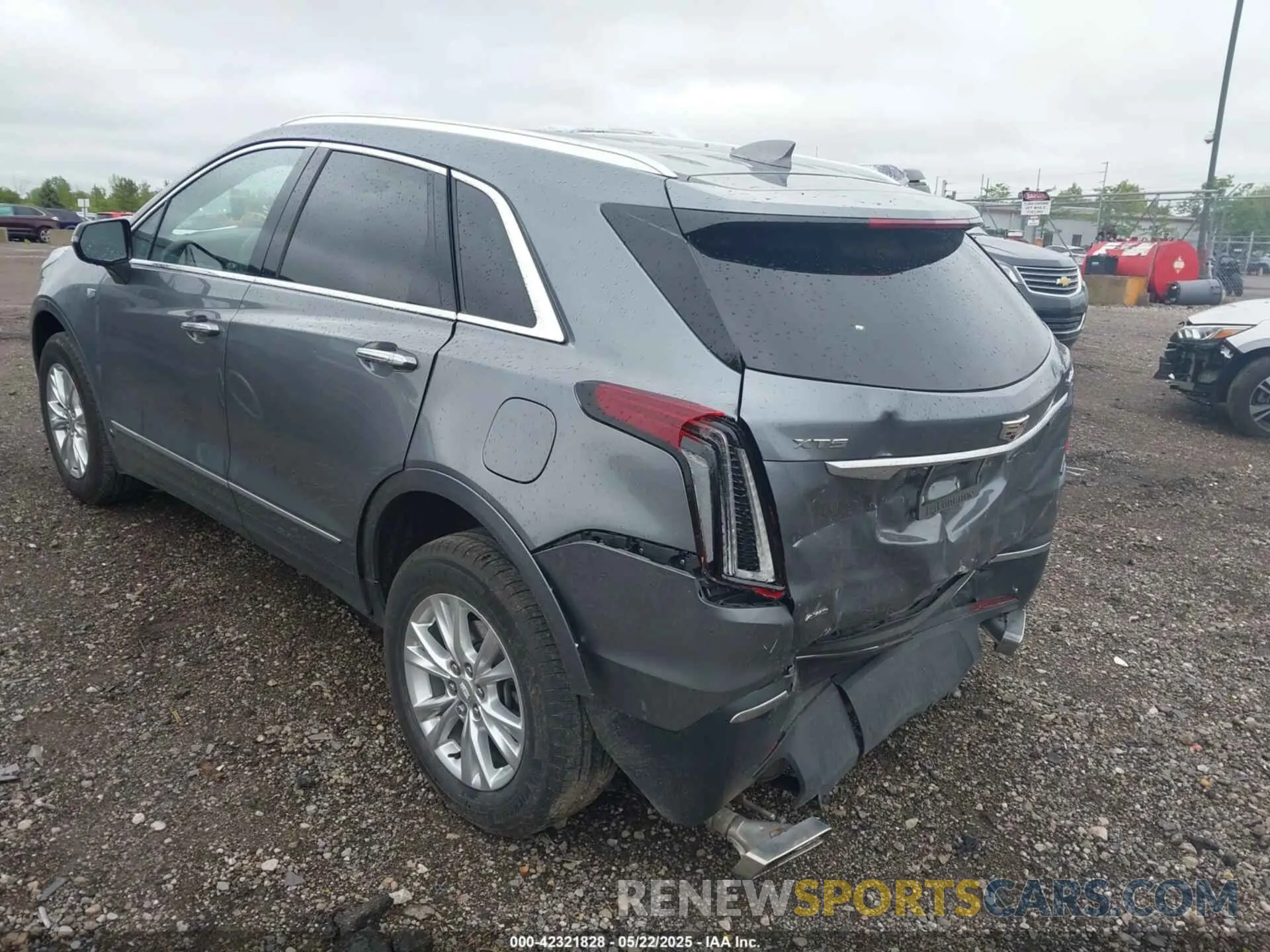 3 Photograph of a damaged car 1GYKNBR4XNZ113088 CADILLAC XT5 2022
