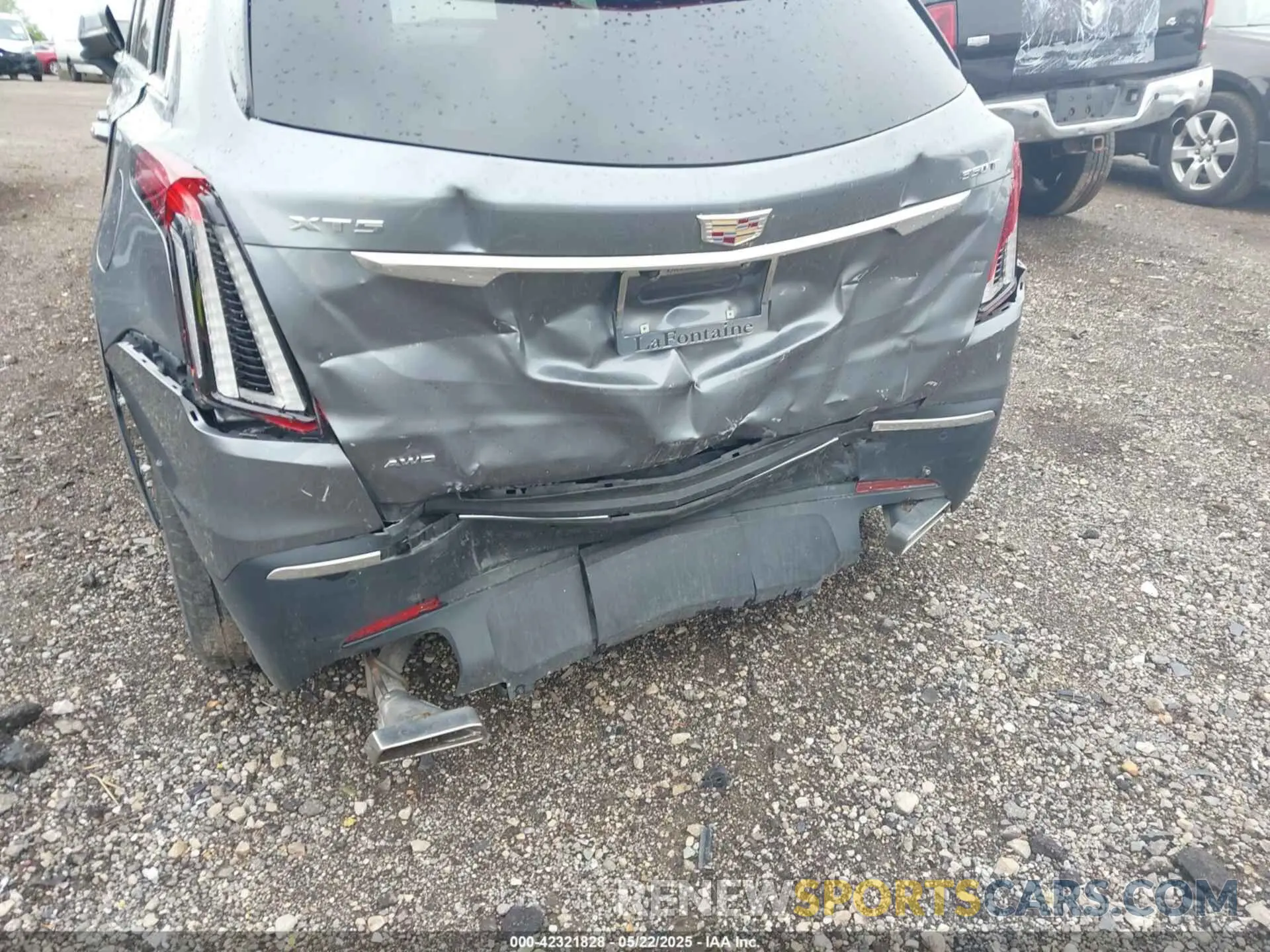 6 Photograph of a damaged car 1GYKNBR4XNZ113088 CADILLAC XT5 2022