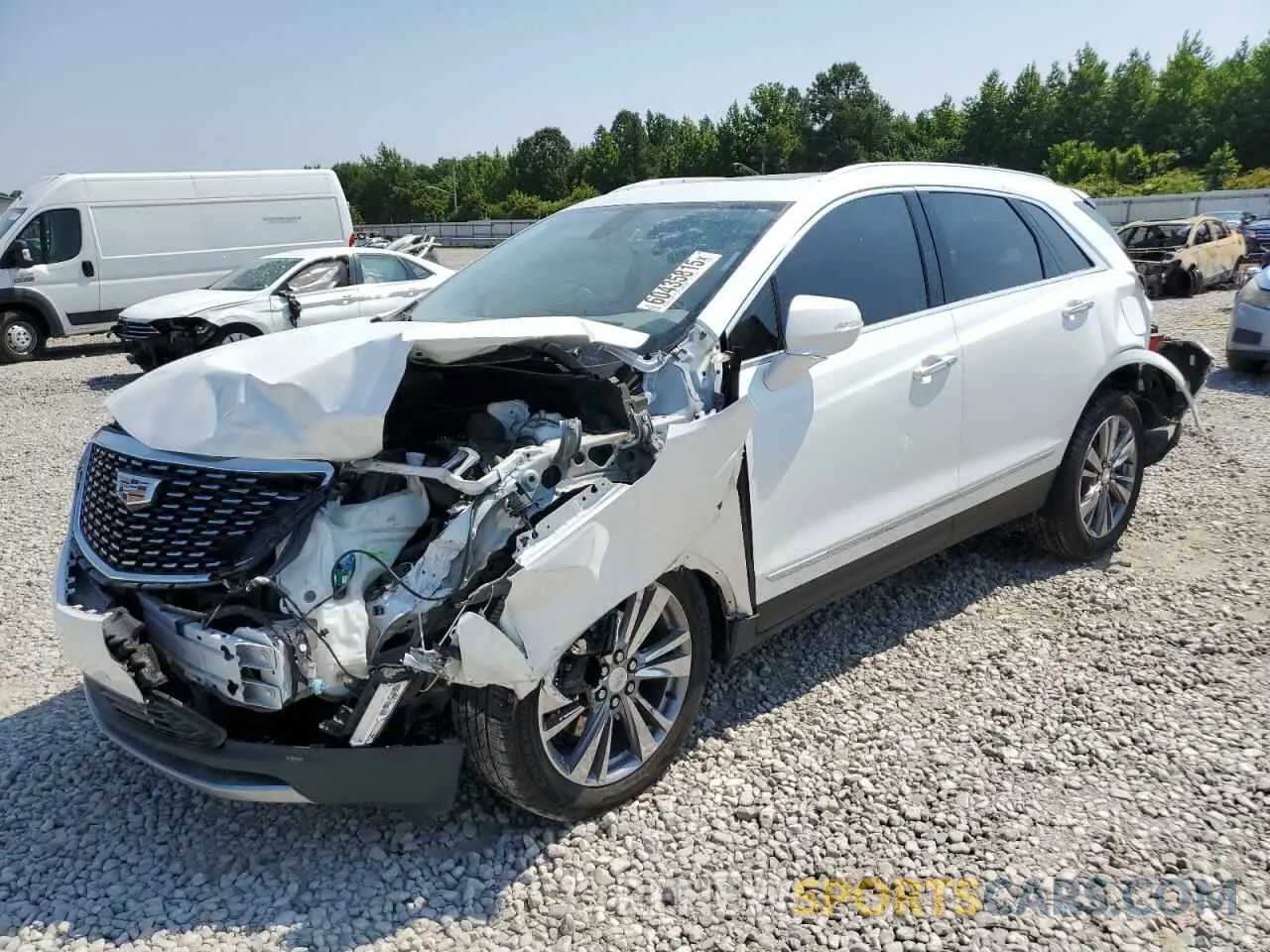 1 Photograph of a damaged car 1GYKNCR41NZ102731 CADILLAC XT5 2022