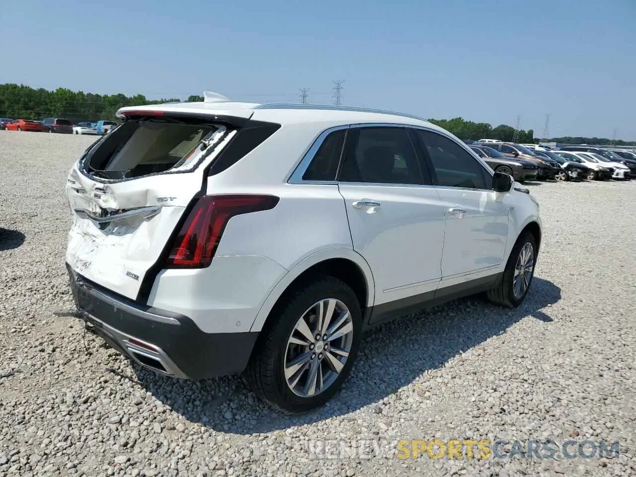 3 Photograph of a damaged car 1GYKNCR41NZ102731 CADILLAC XT5 2022