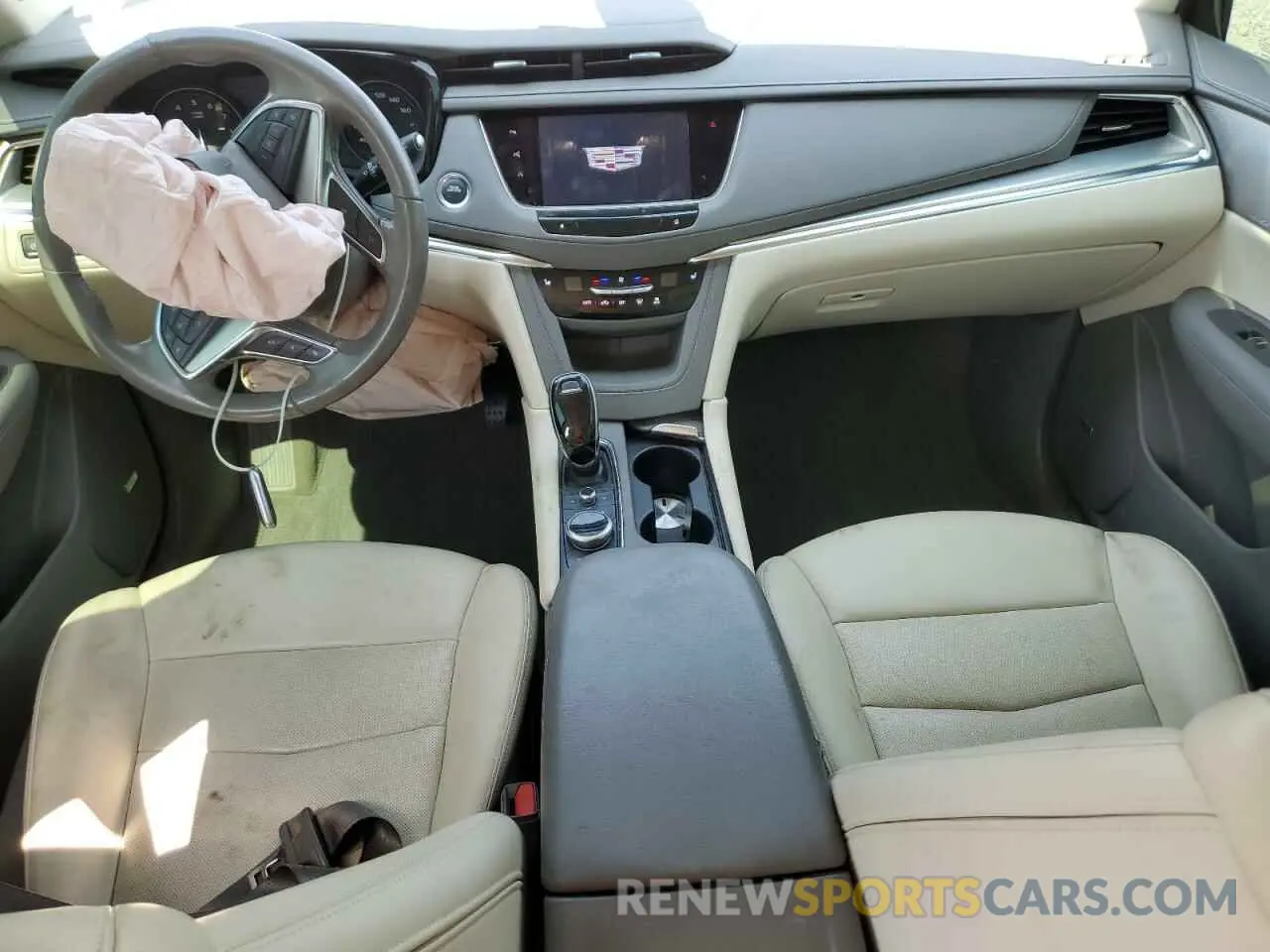 8 Photograph of a damaged car 1GYKNCR41NZ102731 CADILLAC XT5 2022
