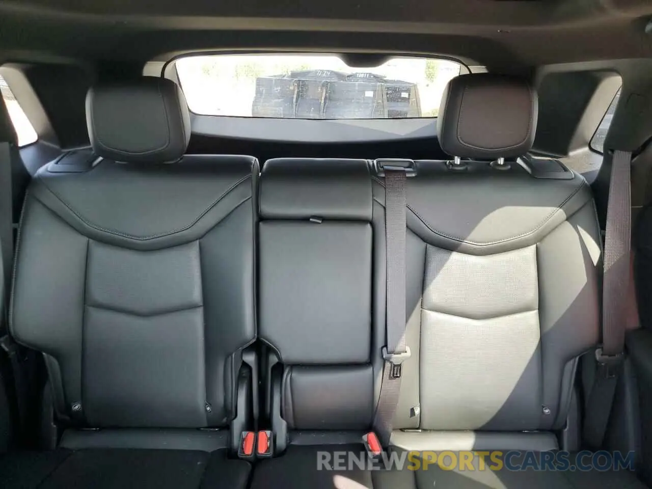10 Photograph of a damaged car 1GYKNCRS7NZ101131 CADILLAC XT5 2022