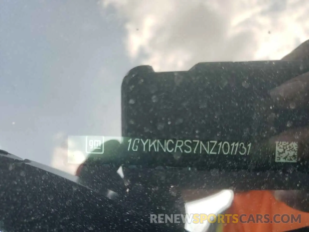 13 Photograph of a damaged car 1GYKNCRS7NZ101131 CADILLAC XT5 2022