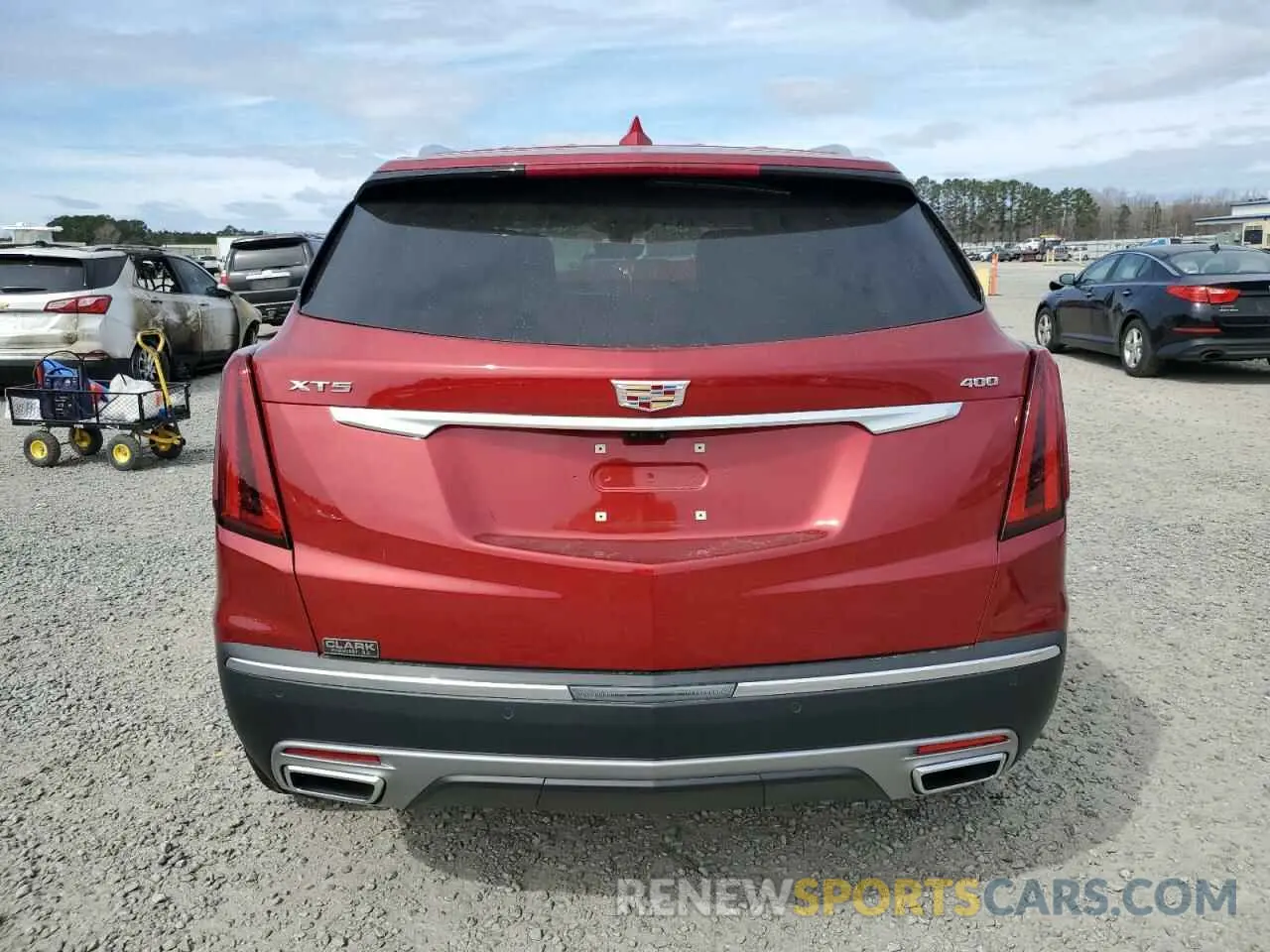 6 Photograph of a damaged car 1GYKNCRS9NZ130520 CADILLAC XT5 2022