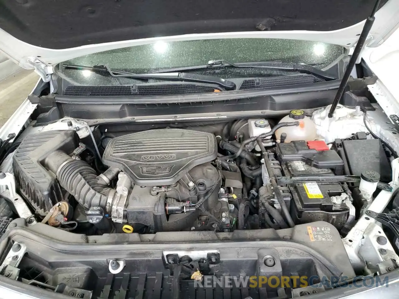 12 Photograph of a damaged car 1GYKNDRS1NZ108680 CADILLAC XT5 2022
