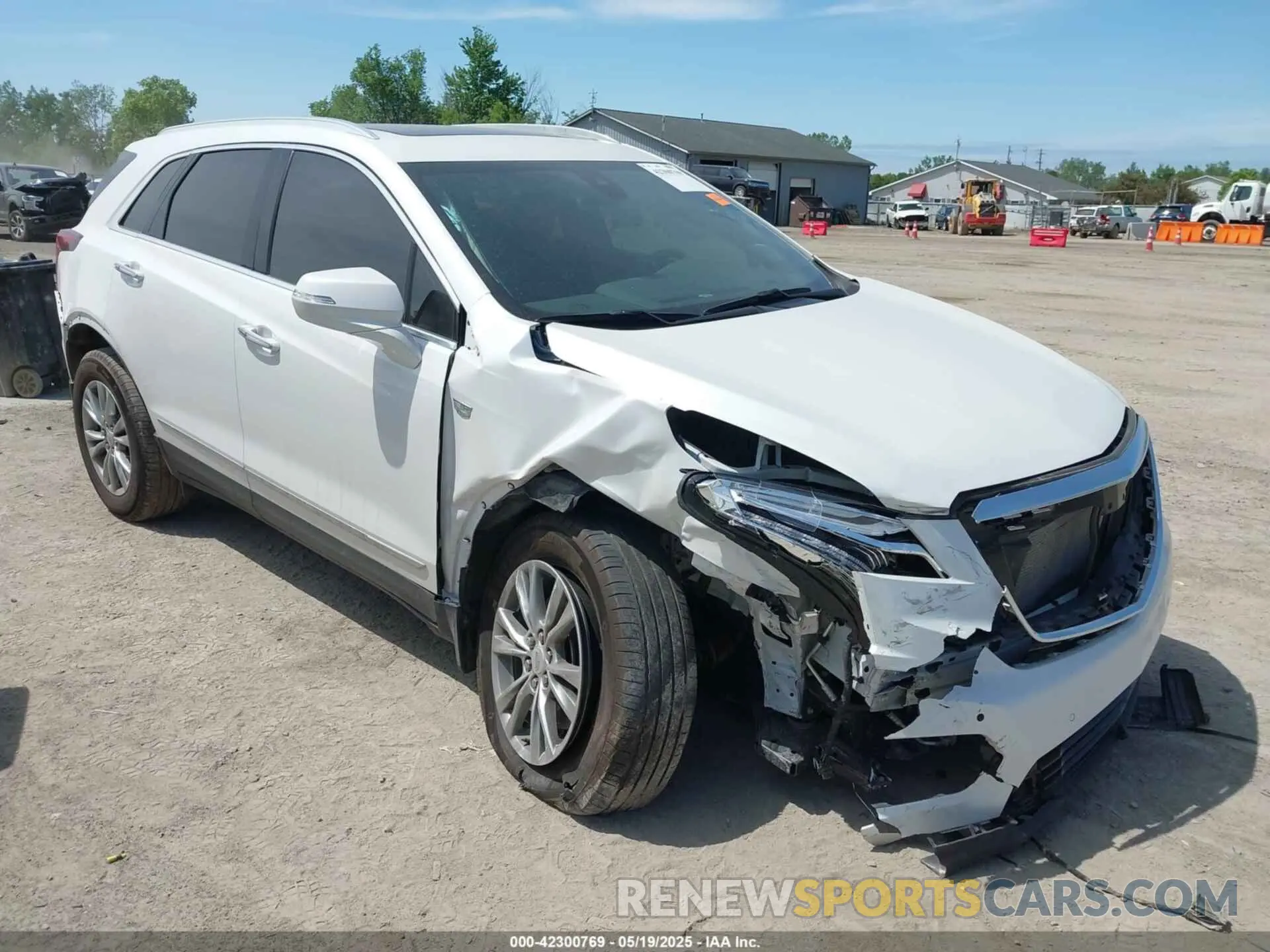 1 Photograph of a damaged car 1GYKNDRS7NZ155485 CADILLAC XT5 2022