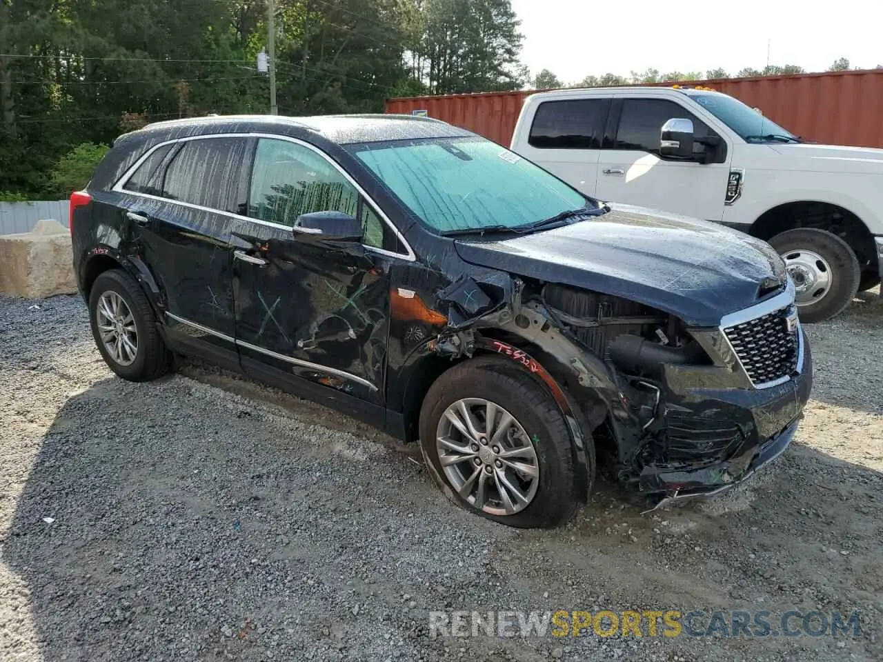 4 Photograph of a damaged car 1GYKNDRS8NZ114427 CADILLAC XT5 2022