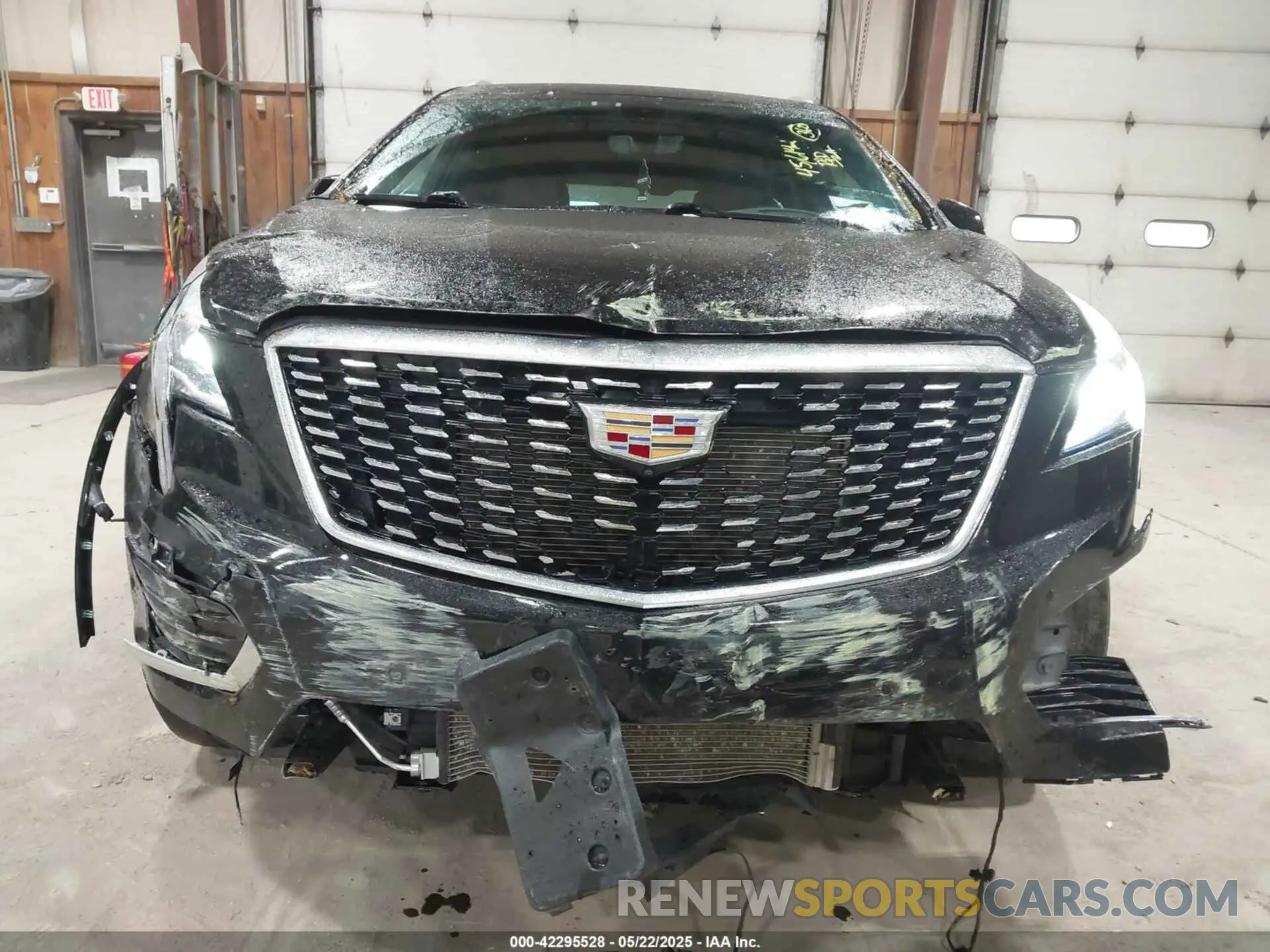 6 Photograph of a damaged car 1GYKNDRS8NZ163725 CADILLAC XT5 2022