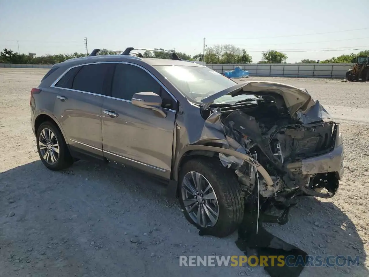 4 Photograph of a damaged car 1GYKNERS9NZ120517 CADILLAC XT5 2022