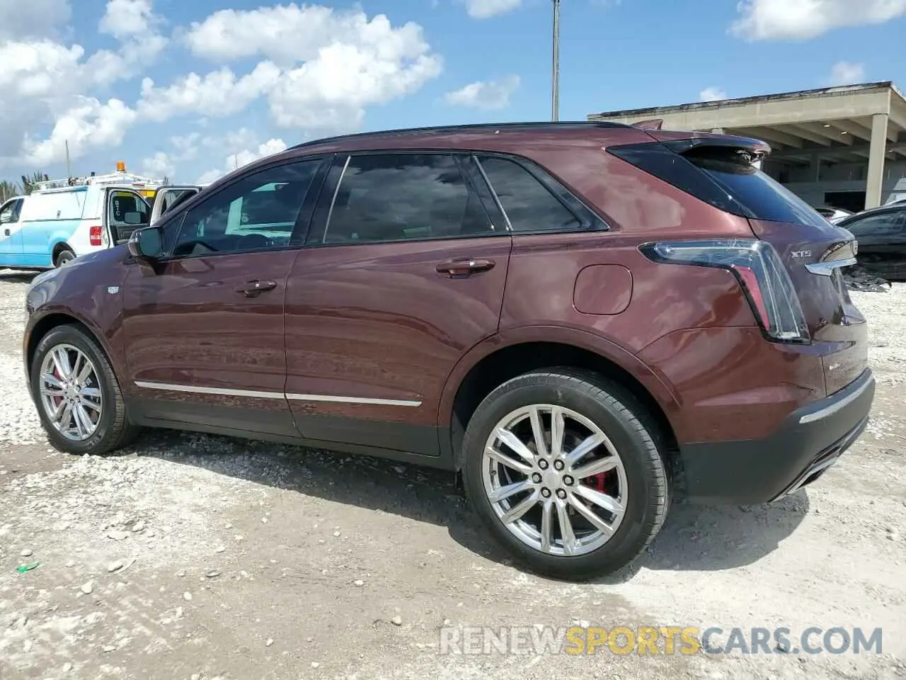 2 Photograph of a damaged car 1GYKNGRS1NZ177886 CADILLAC XT5 2022