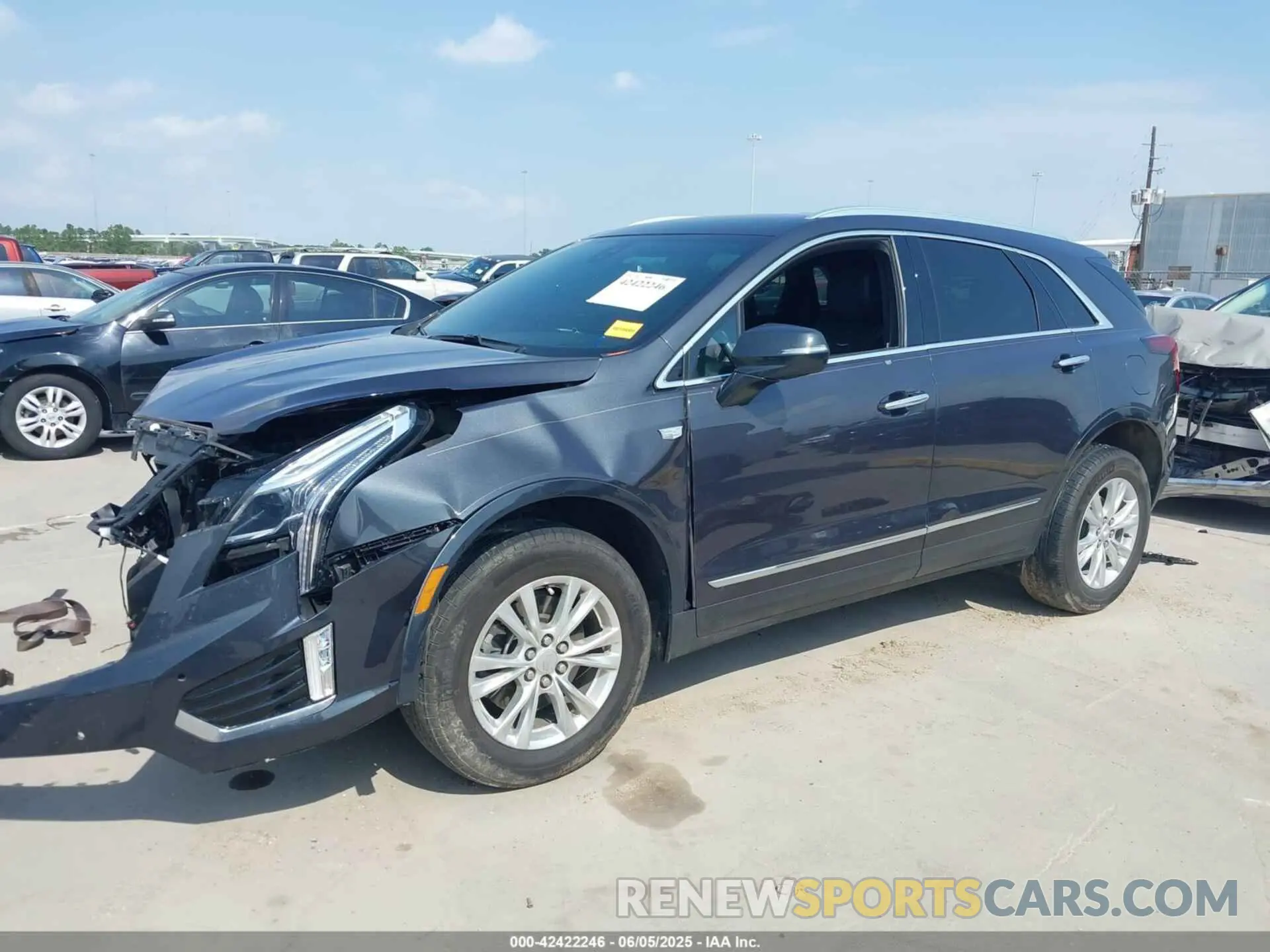 2 Photograph of a damaged car 1GYKNAR40PZ193854 CADILLAC XT5 2023