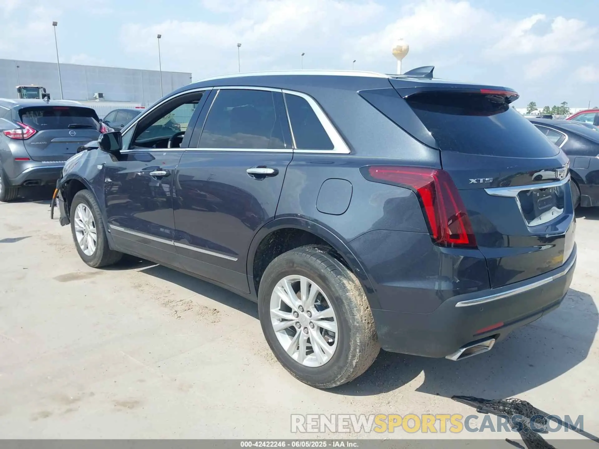 3 Photograph of a damaged car 1GYKNAR40PZ193854 CADILLAC XT5 2023