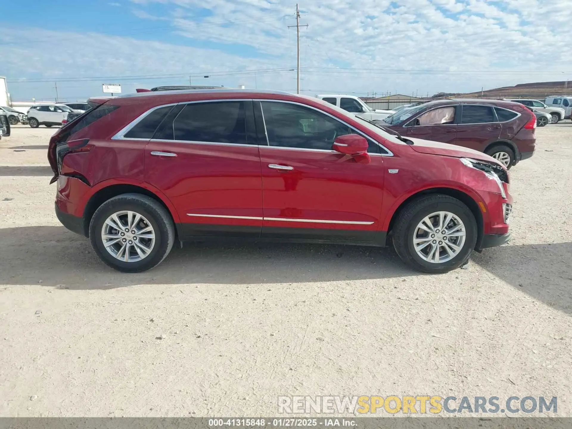 13 Photograph of a damaged car 1GYKNAR42PZ147121 CADILLAC XT5 2023
