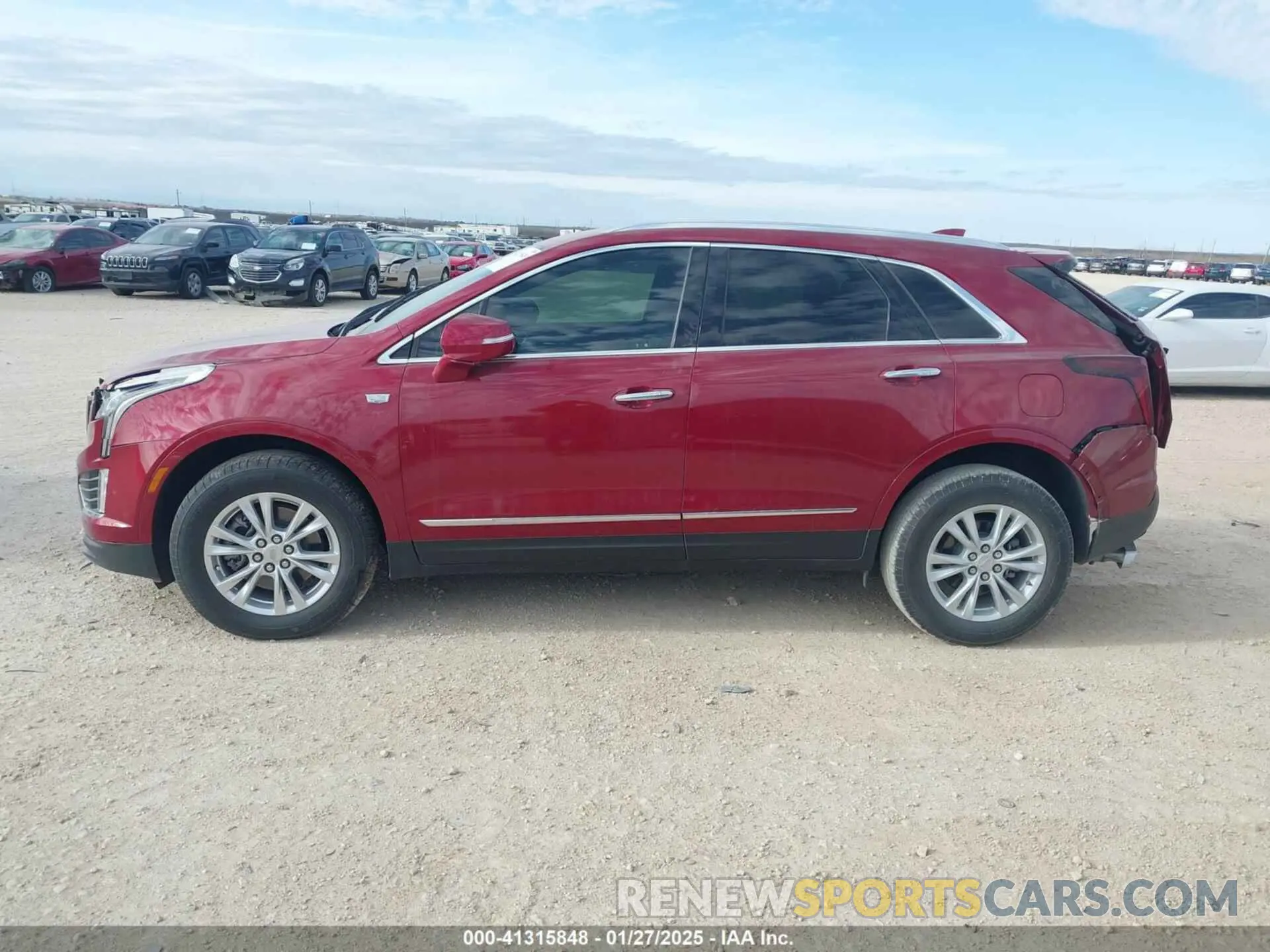 14 Photograph of a damaged car 1GYKNAR42PZ147121 CADILLAC XT5 2023