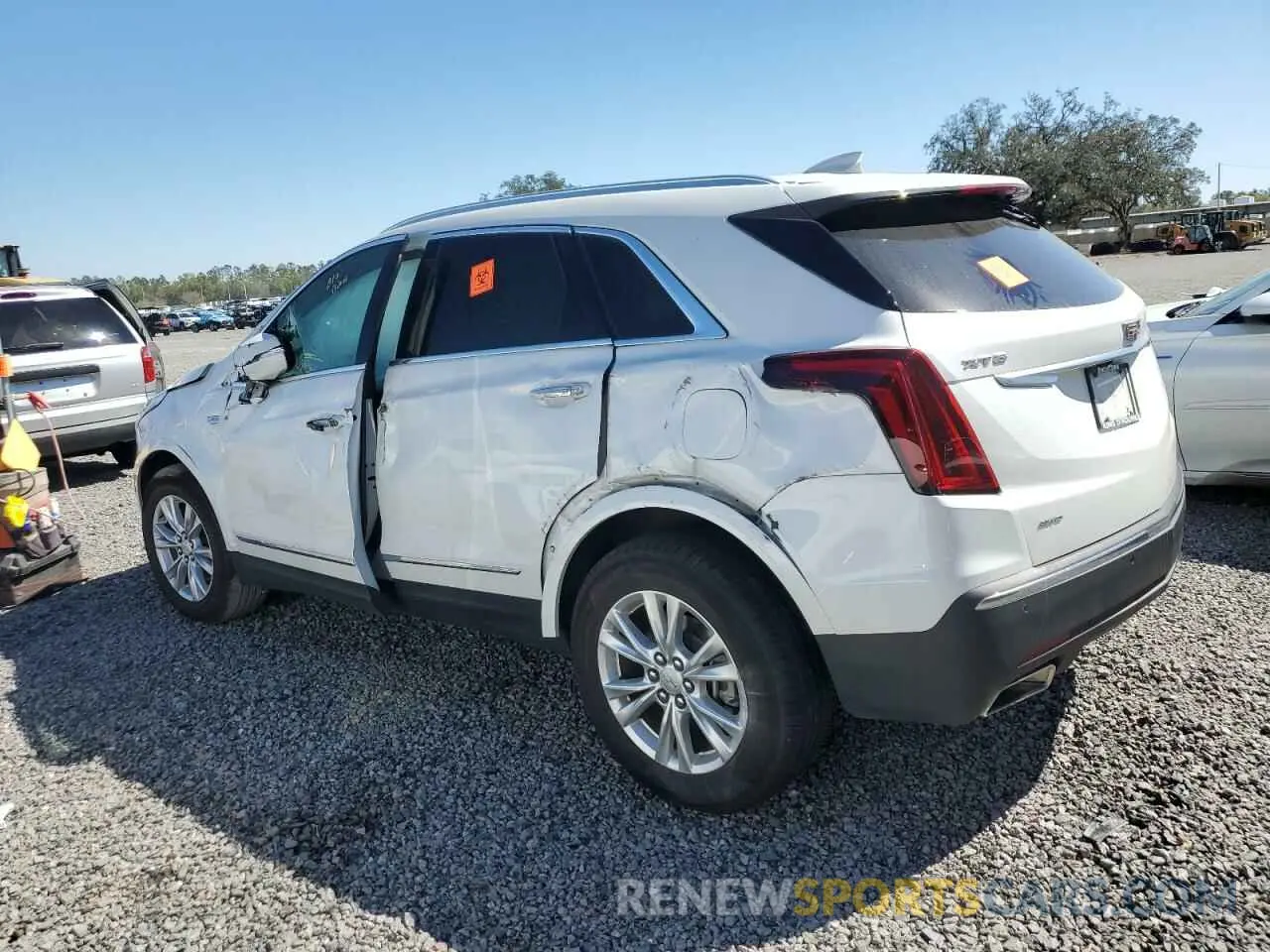 2 Photograph of a damaged car 1GYKNBR43PZ195913 CADILLAC XT5 2023