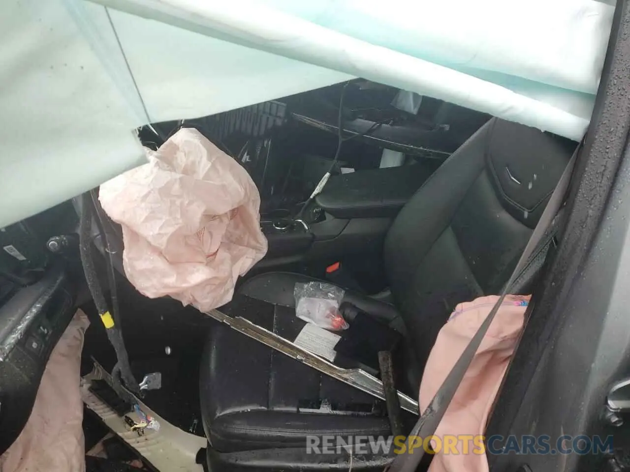 7 Photograph of a damaged car 1GYKNBR45PZ225364 CADILLAC XT5 2023