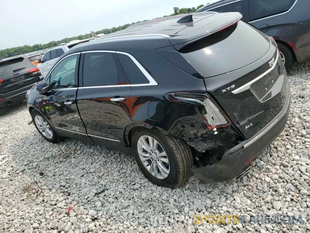 2 Photograph of a damaged car 1GYKNBR4XPZ116978 CADILLAC XT5 2023