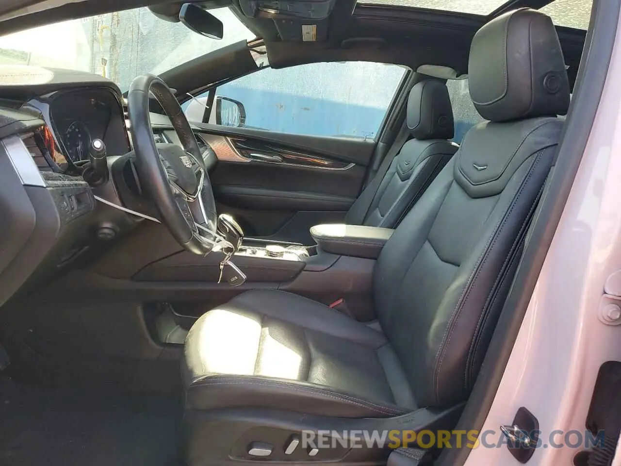 7 Photograph of a damaged car 1GYKNCR44PZ159363 CADILLAC XT5 2023