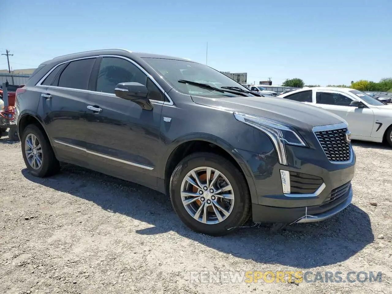 4 Photograph of a damaged car 1GYKNCRS0PZ173923 CADILLAC XT5 2023