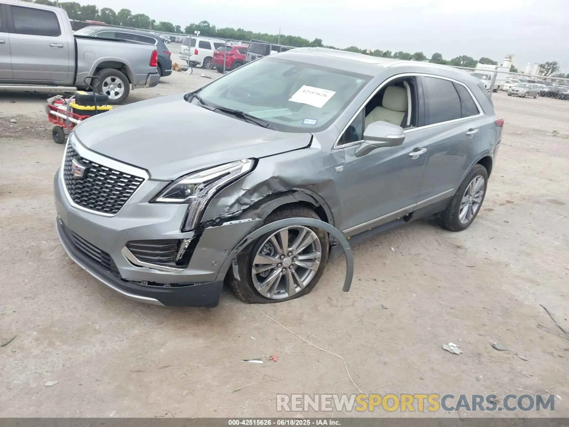 2 Photograph of a damaged car 1GYKNCRS2PZ203892 CADILLAC XT5 2023