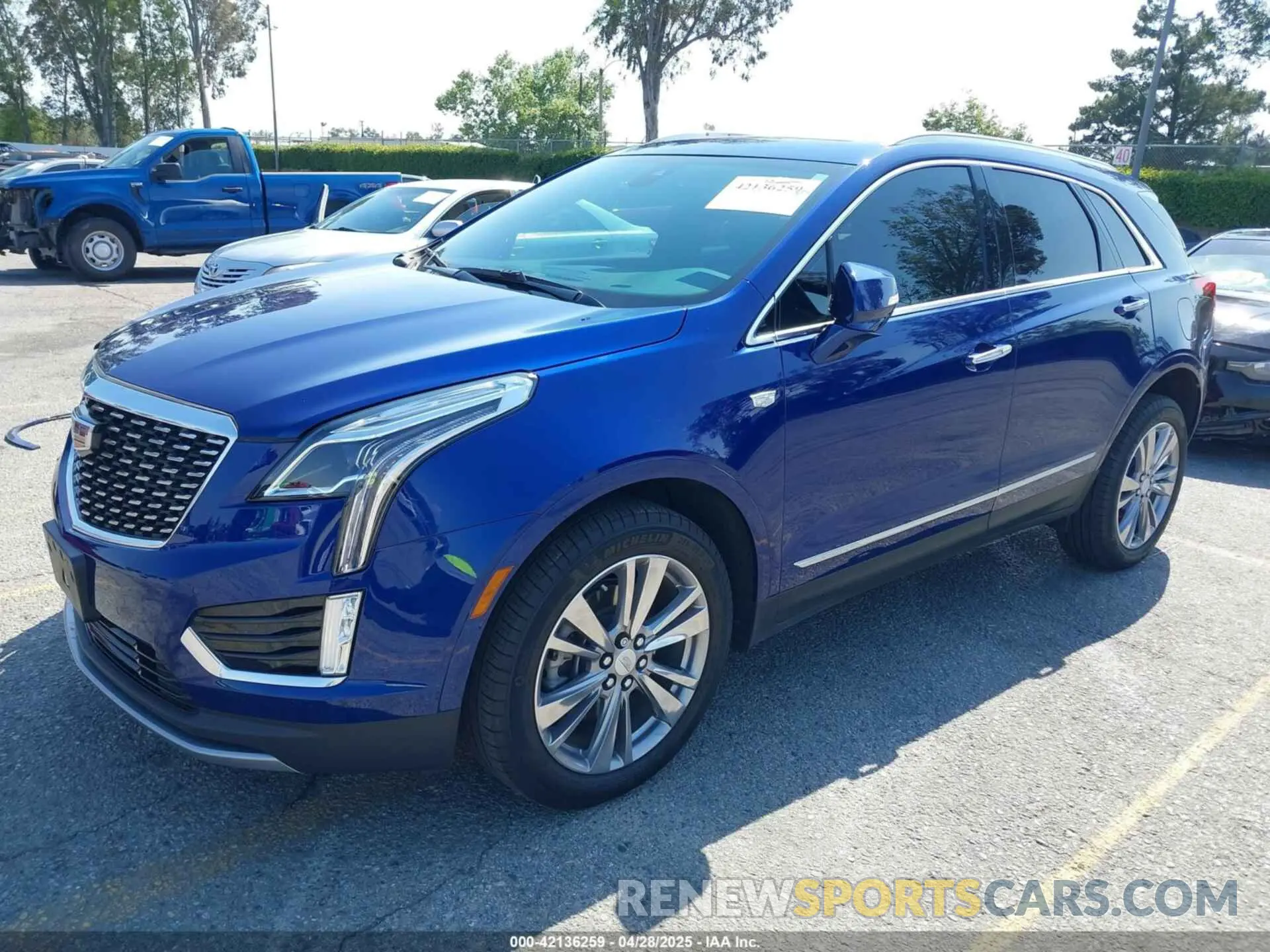 2 Photograph of a damaged car 1GYKNCRS3PZ176654 CADILLAC XT5 2023
