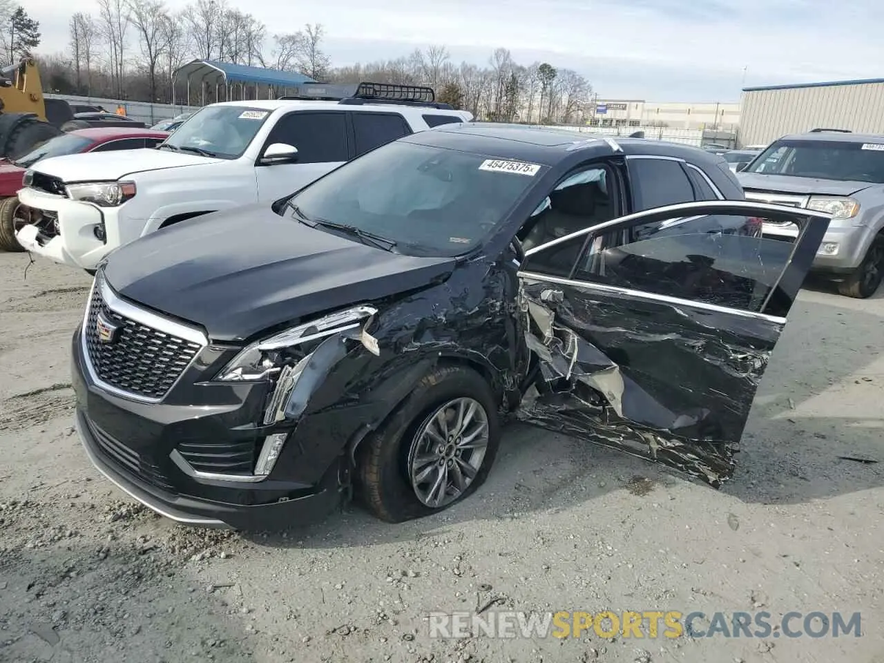1 Photograph of a damaged car 1GYKNCRS6PZ145494 CADILLAC XT5 2023