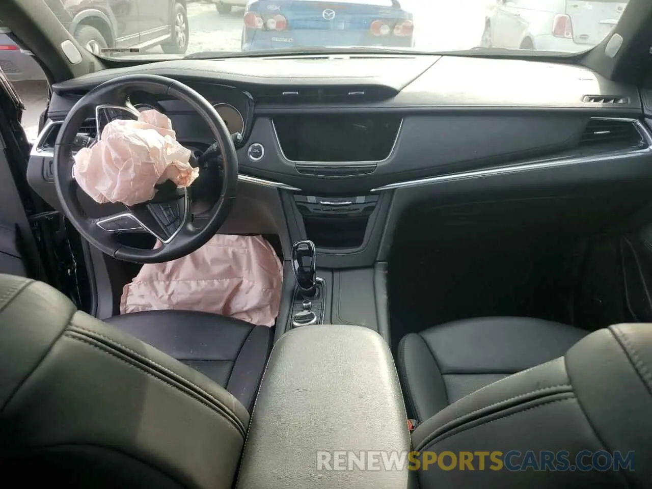 8 Photograph of a damaged car 1GYKNCRS6PZ145494 CADILLAC XT5 2023